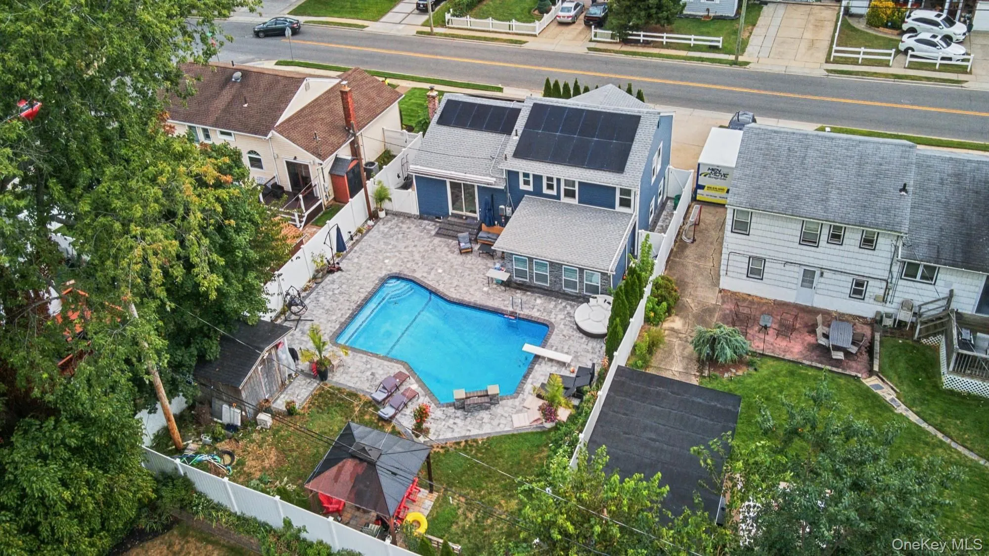 1575 Prospect Avenue, Hempstead, NY, 5 Bedrooms Bedrooms, 7 Rooms Rooms,3 BathroomsBathrooms,Residential,For Rent,Prospect,0,1055257 1575 Prospect Avenue, Hempstead, NY, 5 Bedrooms Bedrooms, 7 Rooms Rooms,3 BathroomsBathrooms,Residential,For Rent,Prospect,0,1055257