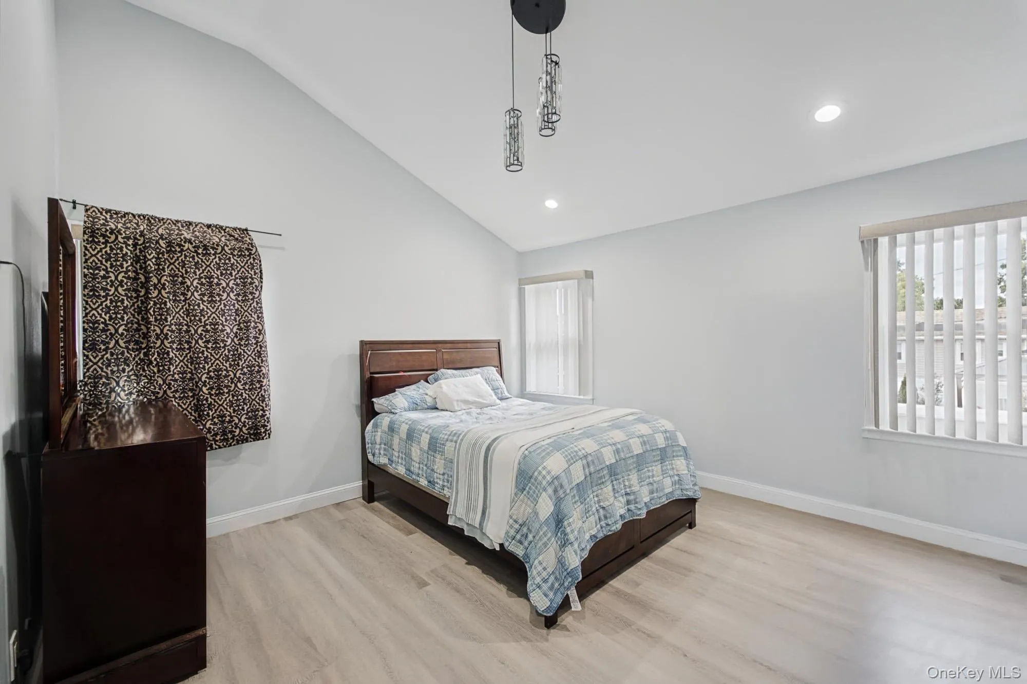 1575 Prospect Avenue, Hempstead, NY, 5 Bedrooms Bedrooms, 7 Rooms Rooms,3 BathroomsBathrooms,Residential,For Rent,Prospect,0,1055257 1575 Prospect Avenue, Hempstead, NY, 5 Bedrooms Bedrooms, 7 Rooms Rooms,3 BathroomsBathrooms,Residential,For Rent,Prospect,0,1055257