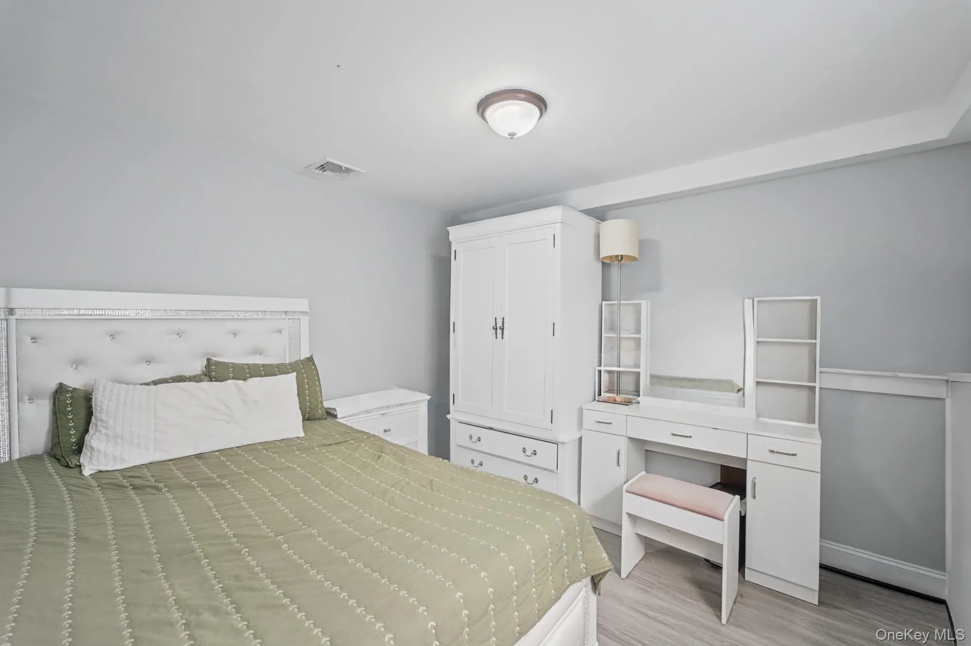1575 Prospect Avenue, Hempstead, NY, 5 Bedrooms Bedrooms, 7 Rooms Rooms,3 BathroomsBathrooms,Residential,For Rent,Prospect,0,1055257 1575 Prospect Avenue, Hempstead, NY, 5 Bedrooms Bedrooms, 7 Rooms Rooms,3 BathroomsBathrooms,Residential,For Rent,Prospect,0,1055257