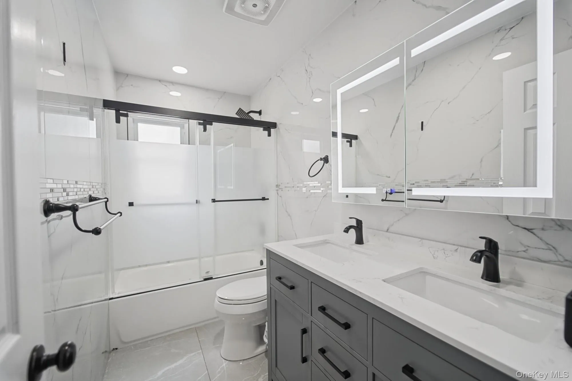 1575 Prospect Avenue, Hempstead, NY, 5 Bedrooms Bedrooms, 7 Rooms Rooms,3 BathroomsBathrooms,Residential,For Rent,Prospect,0,1055257 1575 Prospect Avenue, Hempstead, NY, 5 Bedrooms Bedrooms, 7 Rooms Rooms,3 BathroomsBathrooms,Residential,For Rent,Prospect,0,1055257