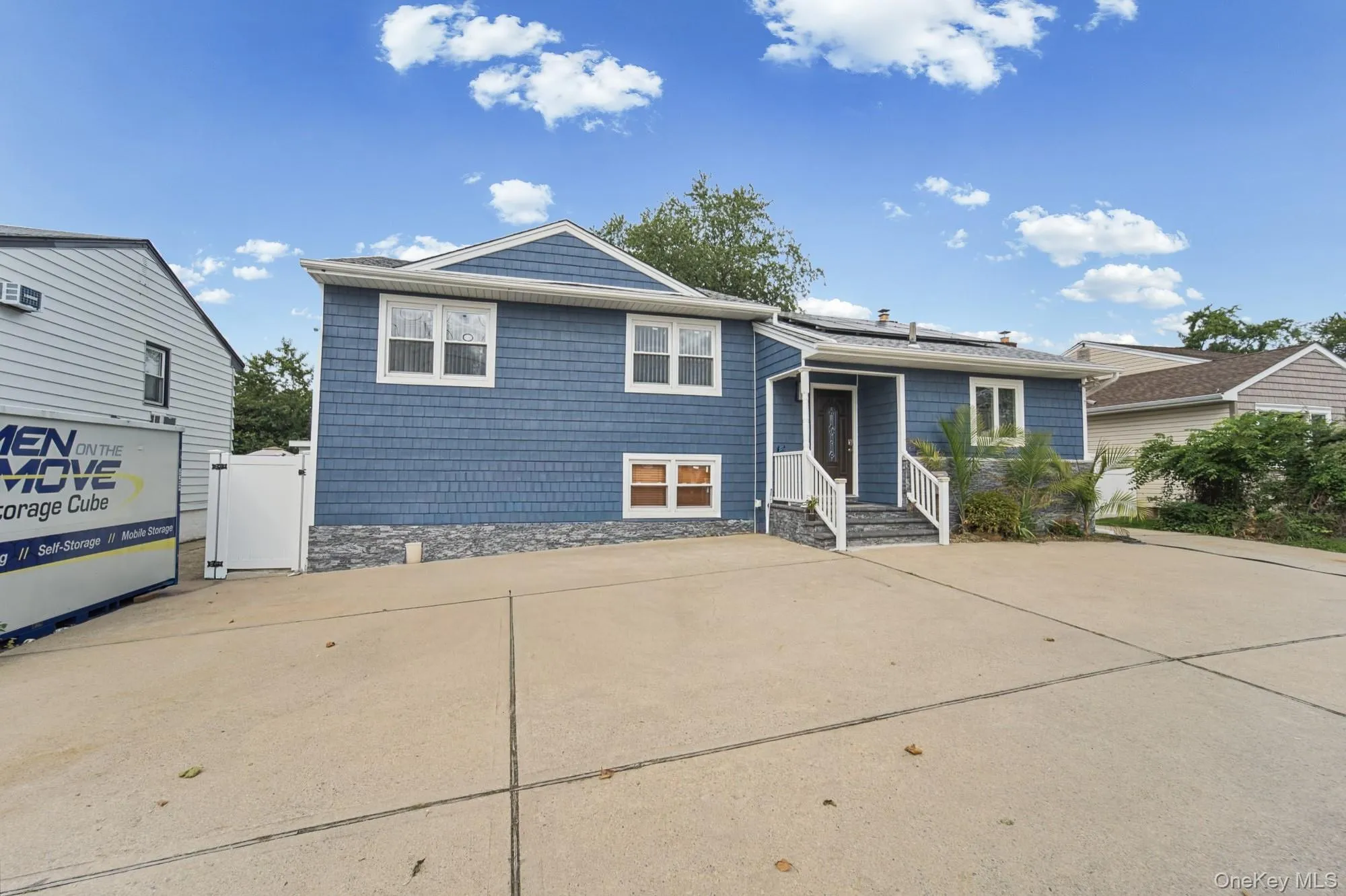 1575 Prospect Avenue, Hempstead, NY, 5 Bedrooms Bedrooms, 7 Rooms Rooms,3 BathroomsBathrooms,Residential,For Rent,Prospect,0,1055257 1575 Prospect Avenue, Hempstead, NY, 5 Bedrooms Bedrooms, 7 Rooms Rooms,3 BathroomsBathrooms,Residential,For Rent,Prospect,0,1055257