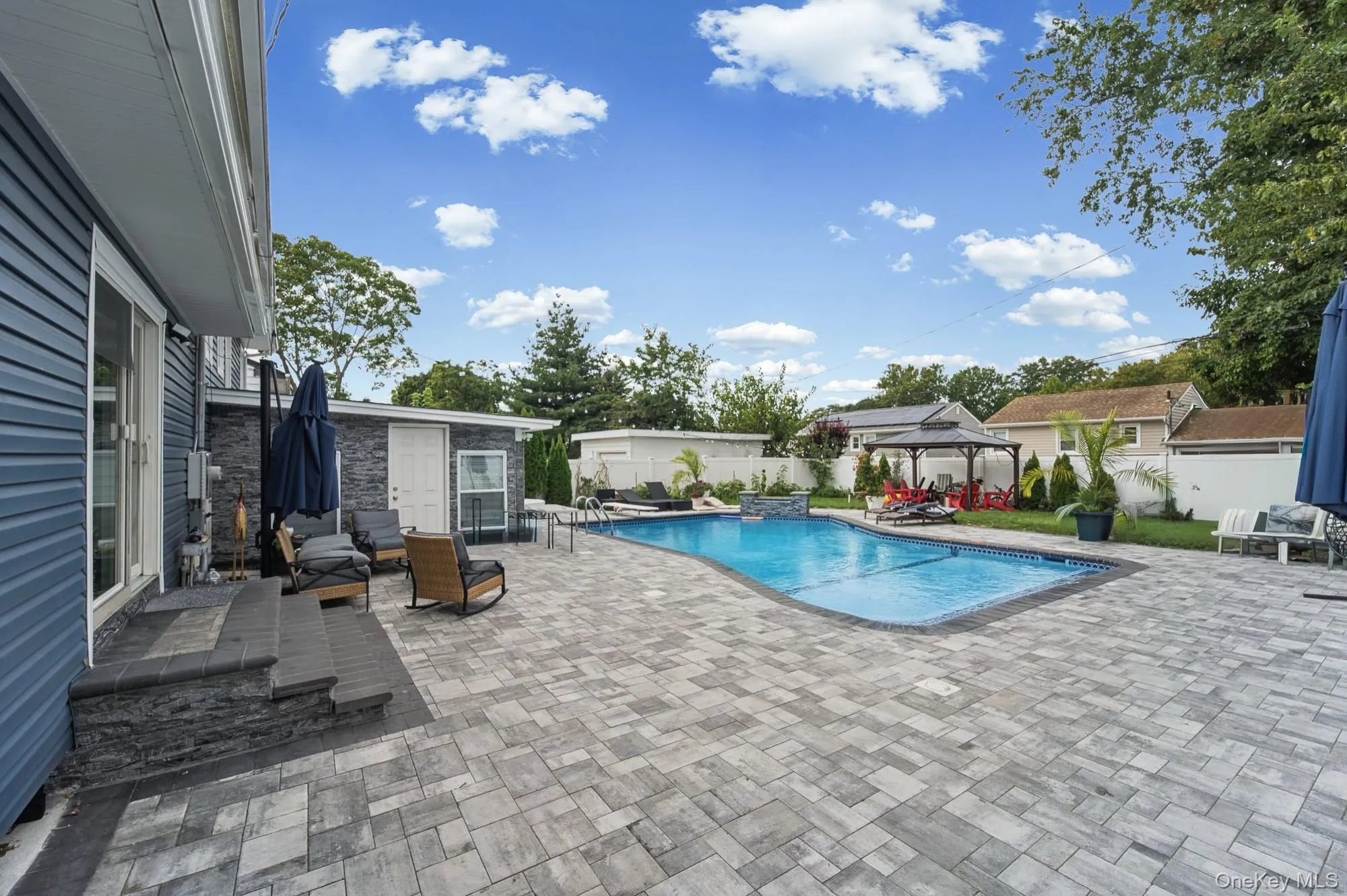 1575 Prospect Avenue, Hempstead, NY, 5 Bedrooms Bedrooms, 7 Rooms Rooms,3 BathroomsBathrooms,Residential,For Rent,Prospect,0,1055257 1575 Prospect Avenue, Hempstead, NY, 5 Bedrooms Bedrooms, 7 Rooms Rooms,3 BathroomsBathrooms,Residential,For Rent,Prospect,0,1055257