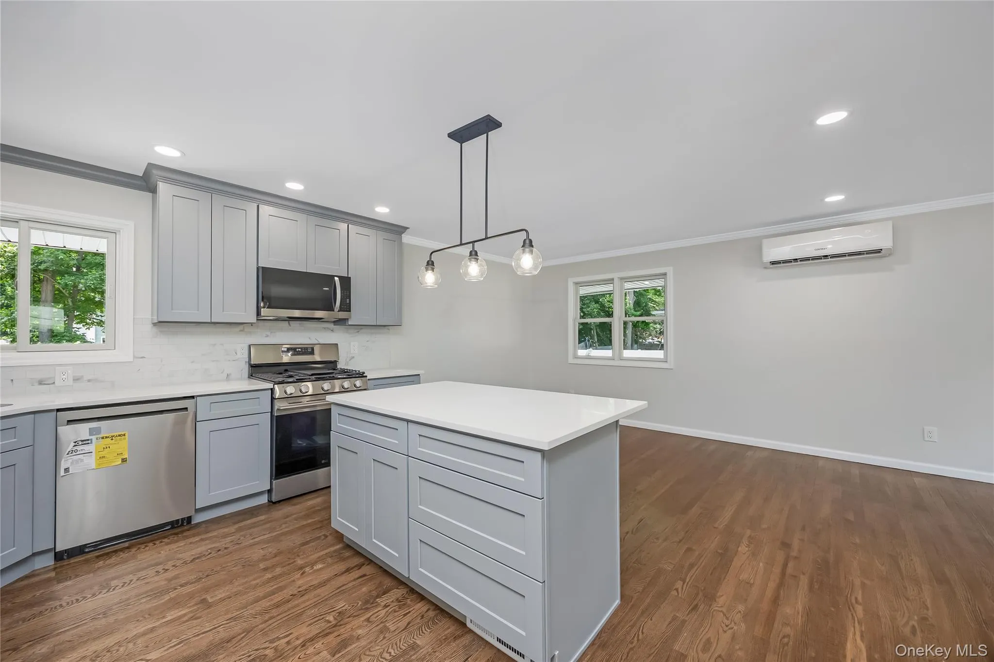145 Lenore Lane, Brookhaven, NY, 4 Bedrooms Bedrooms, 8 Rooms Rooms,2 BathroomsBathrooms,Residential,For Rent,Lenore,0,1055258 145 Lenore Lane, Brookhaven, NY, 4 Bedrooms Bedrooms, 8 Rooms Rooms,2 BathroomsBathrooms,Residential,For Rent,Lenore,0,1055258