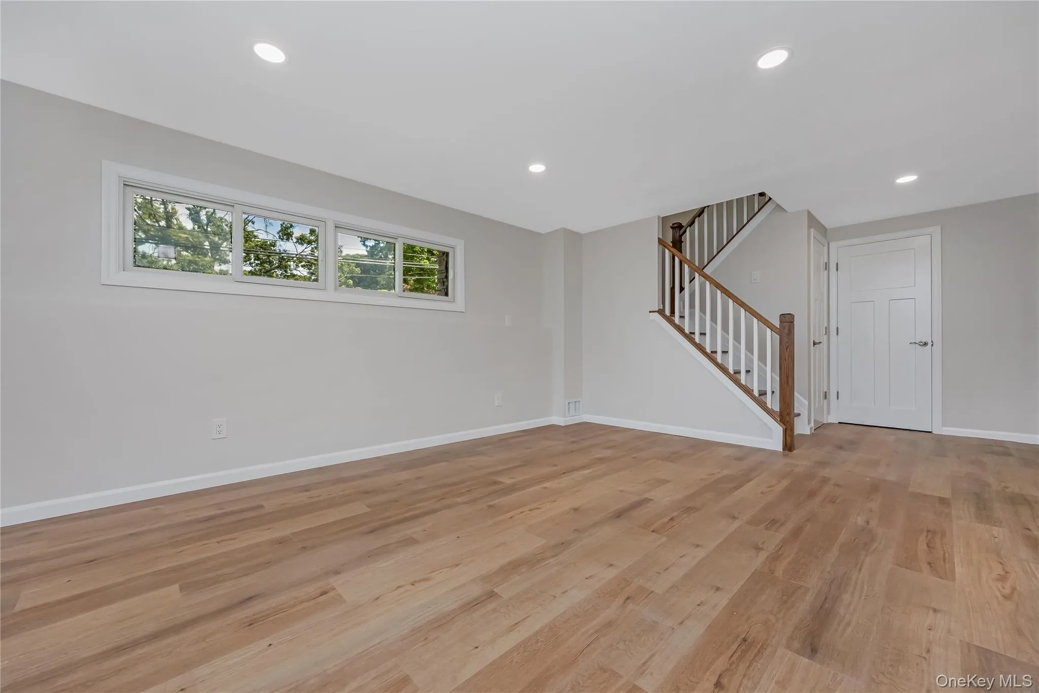 145 Lenore Lane, Brookhaven, NY, 4 Bedrooms Bedrooms, 8 Rooms Rooms,2 BathroomsBathrooms,Residential,For Rent,Lenore,0,1055258 145 Lenore Lane, Brookhaven, NY, 4 Bedrooms Bedrooms, 8 Rooms Rooms,2 BathroomsBathrooms,Residential,For Rent,Lenore,0,1055258