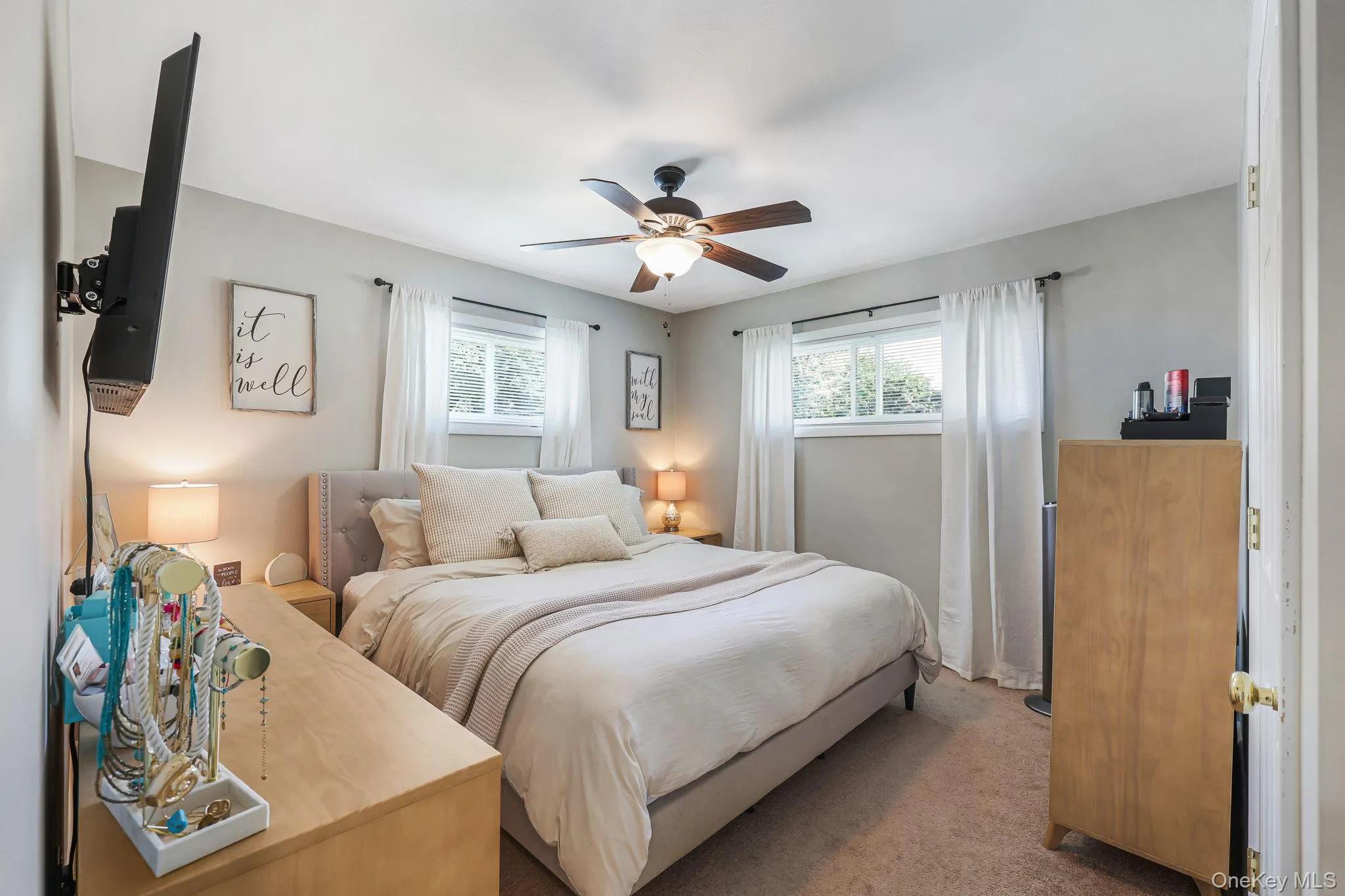 8 Keystone Park, Middletown, NY, 3 Bedrooms Bedrooms, 6 Rooms Rooms,1 BathroomBathrooms,Residential,For Rent,Keystone,0,1055264 8 Keystone Park, Middletown, NY, 3 Bedrooms Bedrooms, 6 Rooms Rooms,1 BathroomBathrooms,Residential,For Rent,Keystone,0,1055264