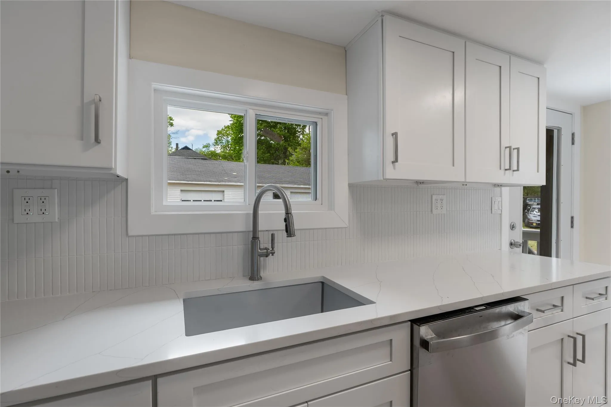 22 Seybolt Avenue, Mount Hope, NY, 2 Bedrooms Bedrooms, 6 Rooms Rooms,1 BathroomBathrooms,Residential,For Rent,Seybolt,0,1055266 22 Seybolt Avenue, Mount Hope, NY, 2 Bedrooms Bedrooms, 6 Rooms Rooms,1 BathroomBathrooms,Residential,For Rent,Seybolt,0,1055266
