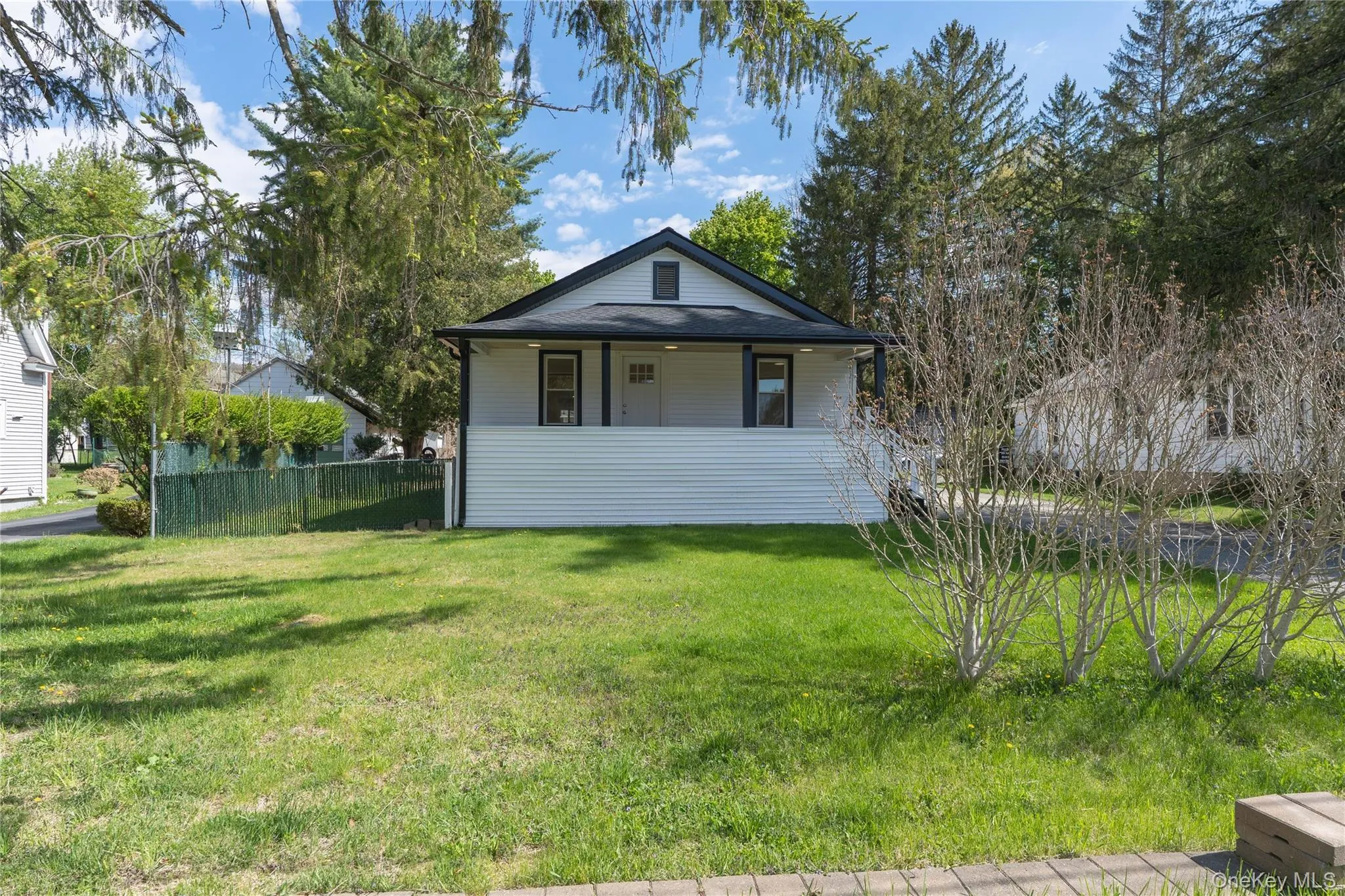 22 Seybolt Avenue, Mount Hope, NY, 2 Bedrooms Bedrooms, 6 Rooms Rooms,1 BathroomBathrooms,Residential,For Rent,Seybolt,0,1055266 22 Seybolt Avenue, Mount Hope, NY, 2 Bedrooms Bedrooms, 6 Rooms Rooms,1 BathroomBathrooms,Residential,For Rent,Seybolt,0,1055266