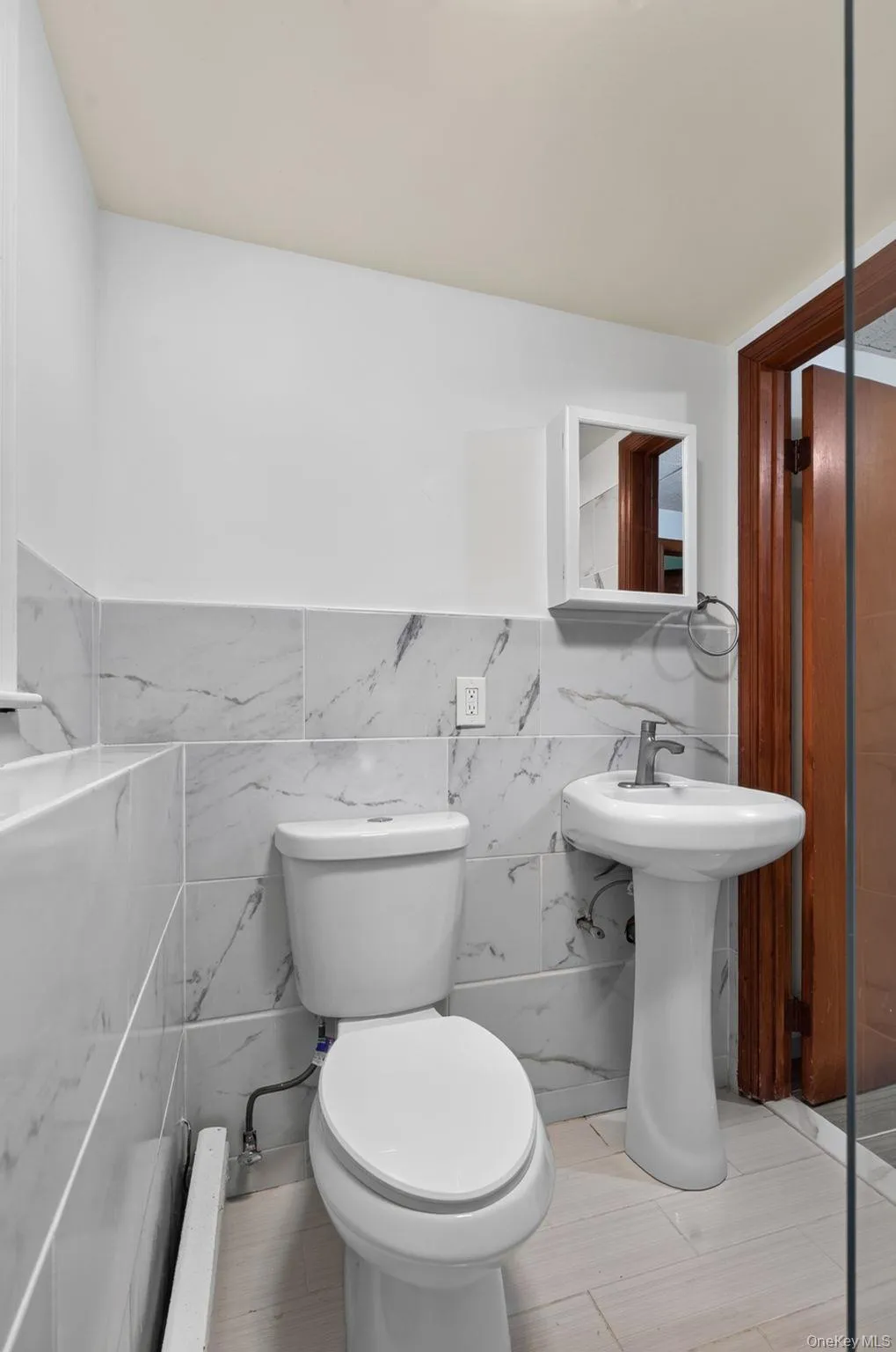 155 Stoneleigh Avenue, Carmel, NY, 2 Bedroom Bedrooms, 4 Room Rooms,1 BathroomBathrooms,Residential Lease,For Rent,Stoneleigh,0,1055267 155 Stoneleigh Avenue, Carmel, NY, 2 Bedroom Bedrooms, 4 Room Rooms,1 BathroomBathrooms,Residential Lease,For Rent,Stoneleigh,0,1055267