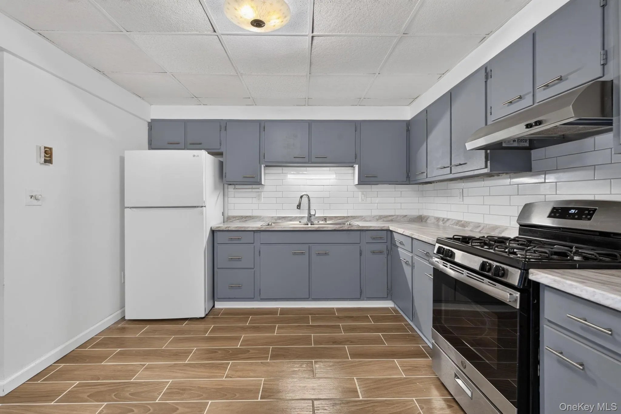 155 Stoneleigh Avenue, Carmel, NY, 2 Bedroom Bedrooms, 4 Room Rooms,1 BathroomBathrooms,Residential Lease,For Rent,Stoneleigh,0,1055267 155 Stoneleigh Avenue, Carmel, NY, 2 Bedroom Bedrooms, 4 Room Rooms,1 BathroomBathrooms,Residential Lease,For Rent,Stoneleigh,0,1055267