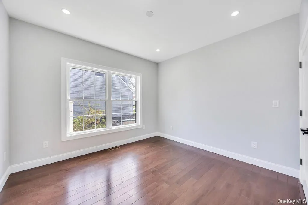 71 cedar Street, Oyster Bay, NY, 5 Bedrooms Bedrooms, 10 Rooms Rooms,5 BathroomsBathrooms,Residential,For Rent,cedar,0,1055269 71 cedar Street, Oyster Bay, NY, 5 Bedrooms Bedrooms, 10 Rooms Rooms,5 BathroomsBathrooms,Residential,For Rent,cedar,0,1055269