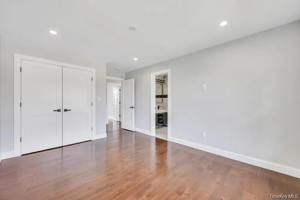 71 cedar Street, Oyster Bay, NY, 5 Bedrooms Bedrooms, 10 Rooms Rooms,5 BathroomsBathrooms,Residential,For Rent,cedar,0,1055269 71 cedar Street, Oyster Bay, NY, 5 Bedrooms Bedrooms, 10 Rooms Rooms,5 BathroomsBathrooms,Residential,For Rent,cedar,0,1055269