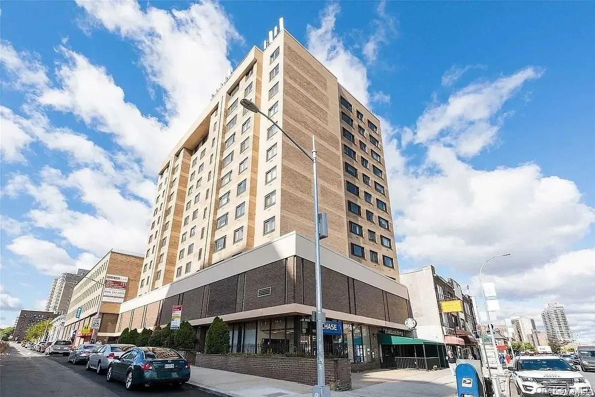 119-49 Union Turnpike, New York, NY, 2 Bedrooms Bedrooms, 5 Rooms Rooms,1 BathroomBathrooms,Residential,For Rent,Union Turnpike,0,1055270 119-49 Union Turnpike, New York, NY, 2 Bedrooms Bedrooms, 5 Rooms Rooms,1 BathroomBathrooms,Residential,For Rent,Union Turnpike,0,1055270