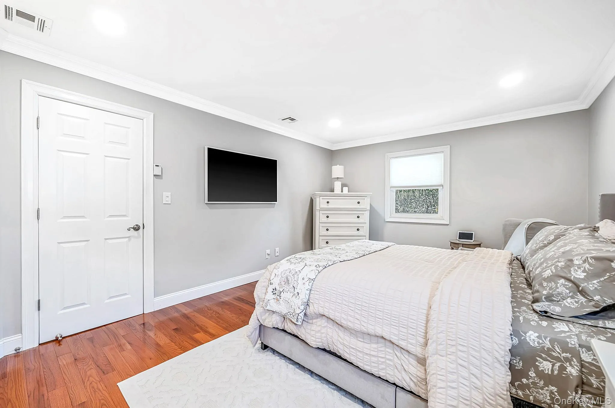 19 Pritchard Crescent, Brookhaven, NY, 4 Bedrooms Bedrooms, 9 Rooms Rooms,2 BathroomsBathrooms,Residential,For Rent,Pritchard,0,1055277 19 Pritchard Crescent, Brookhaven, NY, 4 Bedrooms Bedrooms, 9 Rooms Rooms,2 BathroomsBathrooms,Residential,For Rent,Pritchard,0,1055277