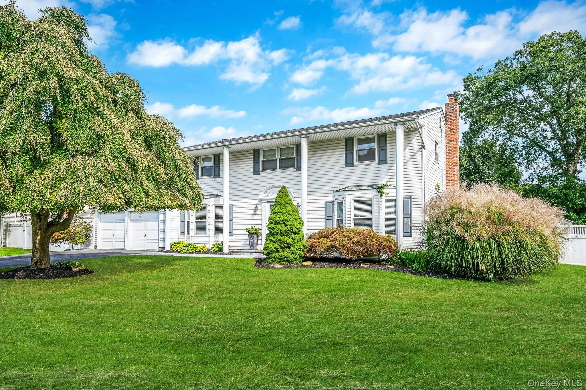 19 Pritchard Crescent, Brookhaven, NY, 4 Bedrooms Bedrooms, 9 Rooms Rooms,2 BathroomsBathrooms,Residential,For Rent,Pritchard,0,1055277 19 Pritchard Crescent, Brookhaven, NY, 4 Bedrooms Bedrooms, 9 Rooms Rooms,2 BathroomsBathrooms,Residential,For Rent,Pritchard,0,1055277