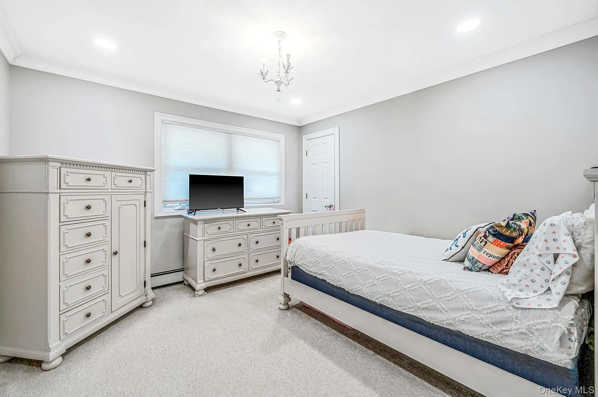 19 Pritchard Crescent, Brookhaven, NY, 4 Bedrooms Bedrooms, 9 Rooms Rooms,2 BathroomsBathrooms,Residential,For Rent,Pritchard,0,1055277 19 Pritchard Crescent, Brookhaven, NY, 4 Bedrooms Bedrooms, 9 Rooms Rooms,2 BathroomsBathrooms,Residential,For Rent,Pritchard,0,1055277