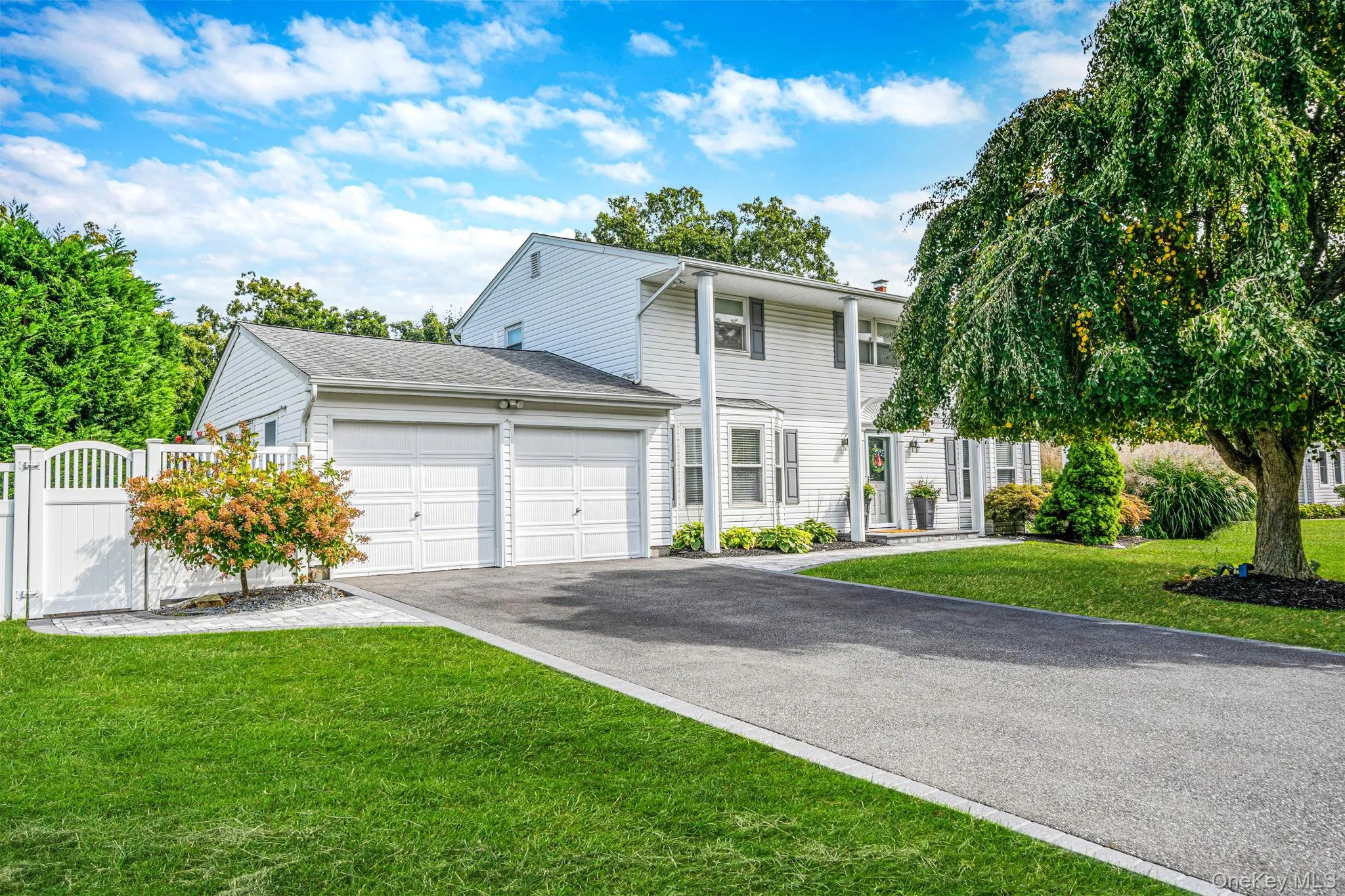 19 Pritchard Crescent, Brookhaven, NY, 4 Bedrooms Bedrooms, 9 Rooms Rooms,2 BathroomsBathrooms,Residential,For Rent,Pritchard,0,1055277 19 Pritchard Crescent, Brookhaven, NY, 4 Bedrooms Bedrooms, 9 Rooms Rooms,2 BathroomsBathrooms,Residential,For Rent,Pritchard,0,1055277