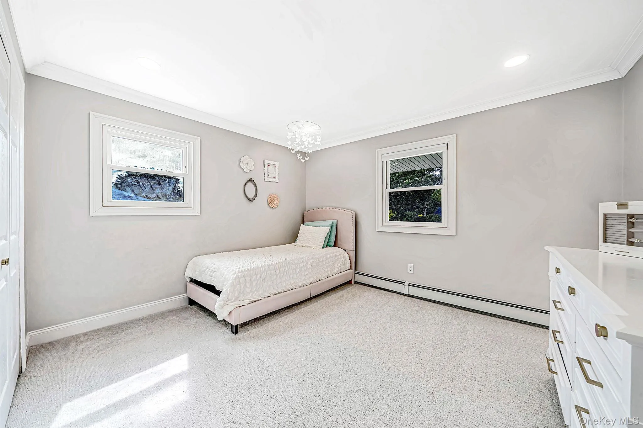 19 Pritchard Crescent, Brookhaven, NY, 4 Bedrooms Bedrooms, 9 Rooms Rooms,2 BathroomsBathrooms,Residential,For Rent,Pritchard,0,1055277 19 Pritchard Crescent, Brookhaven, NY, 4 Bedrooms Bedrooms, 9 Rooms Rooms,2 BathroomsBathrooms,Residential,For Rent,Pritchard,0,1055277