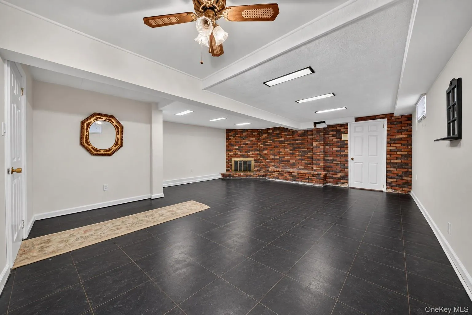 189-33 46th Avenue, New York, NY, 4 Bedrooms Bedrooms, 8 Rooms Rooms,1 BathroomBathrooms,Residential,For Rent,46th,0,1055278 189-33 46th Avenue, New York, NY, 4 Bedrooms Bedrooms, 8 Rooms Rooms,1 BathroomBathrooms,Residential,For Rent,46th,0,1055278