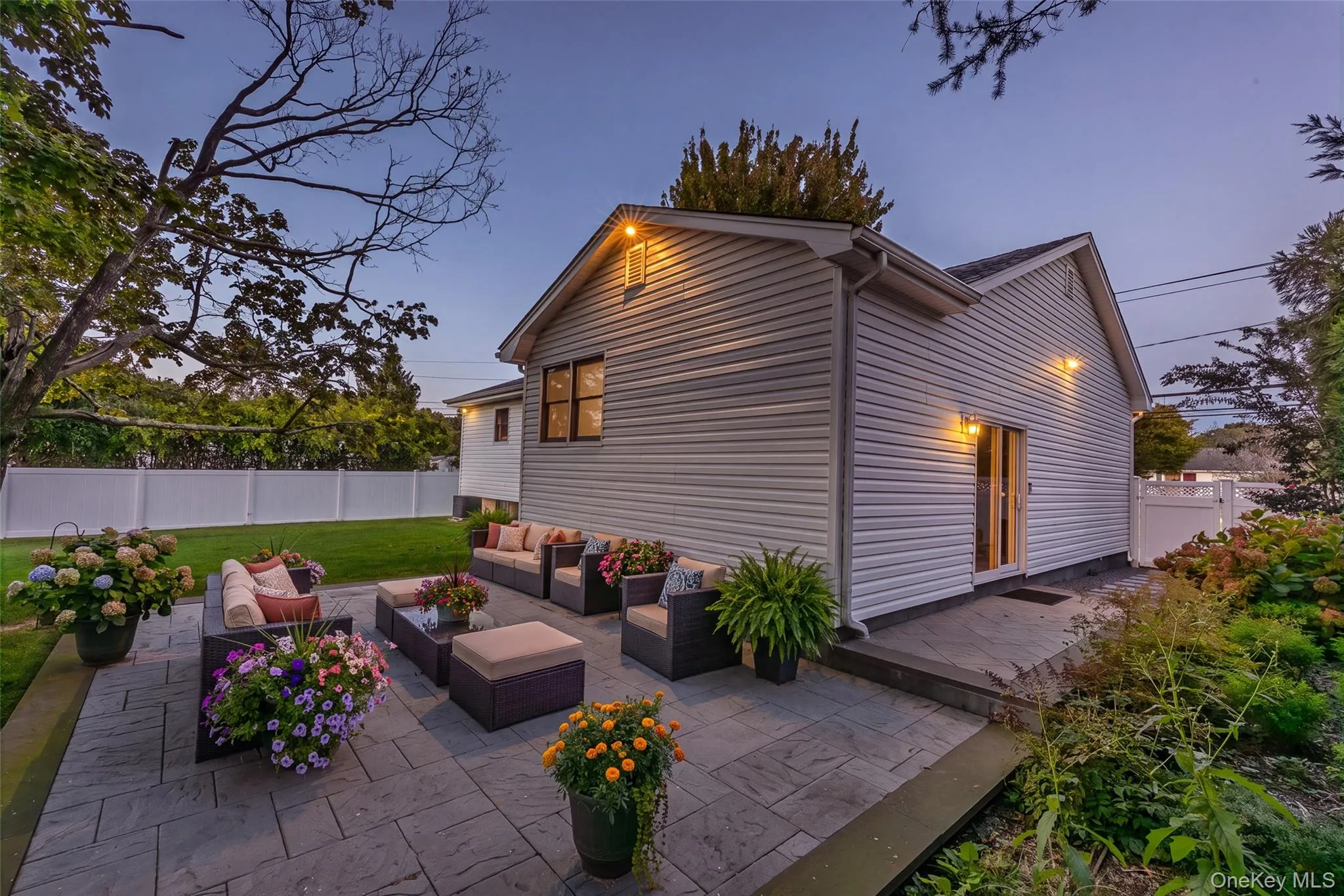 492 Connetquot Avenue, Islip, NY, 3 Bedrooms Bedrooms, 7 Rooms Rooms,1 BathroomBathrooms,Residential,For Rent,Connetquot,0,1055286 492 Connetquot Avenue, Islip, NY, 3 Bedrooms Bedrooms, 7 Rooms Rooms,1 BathroomBathrooms,Residential,For Rent,Connetquot,0,1055286