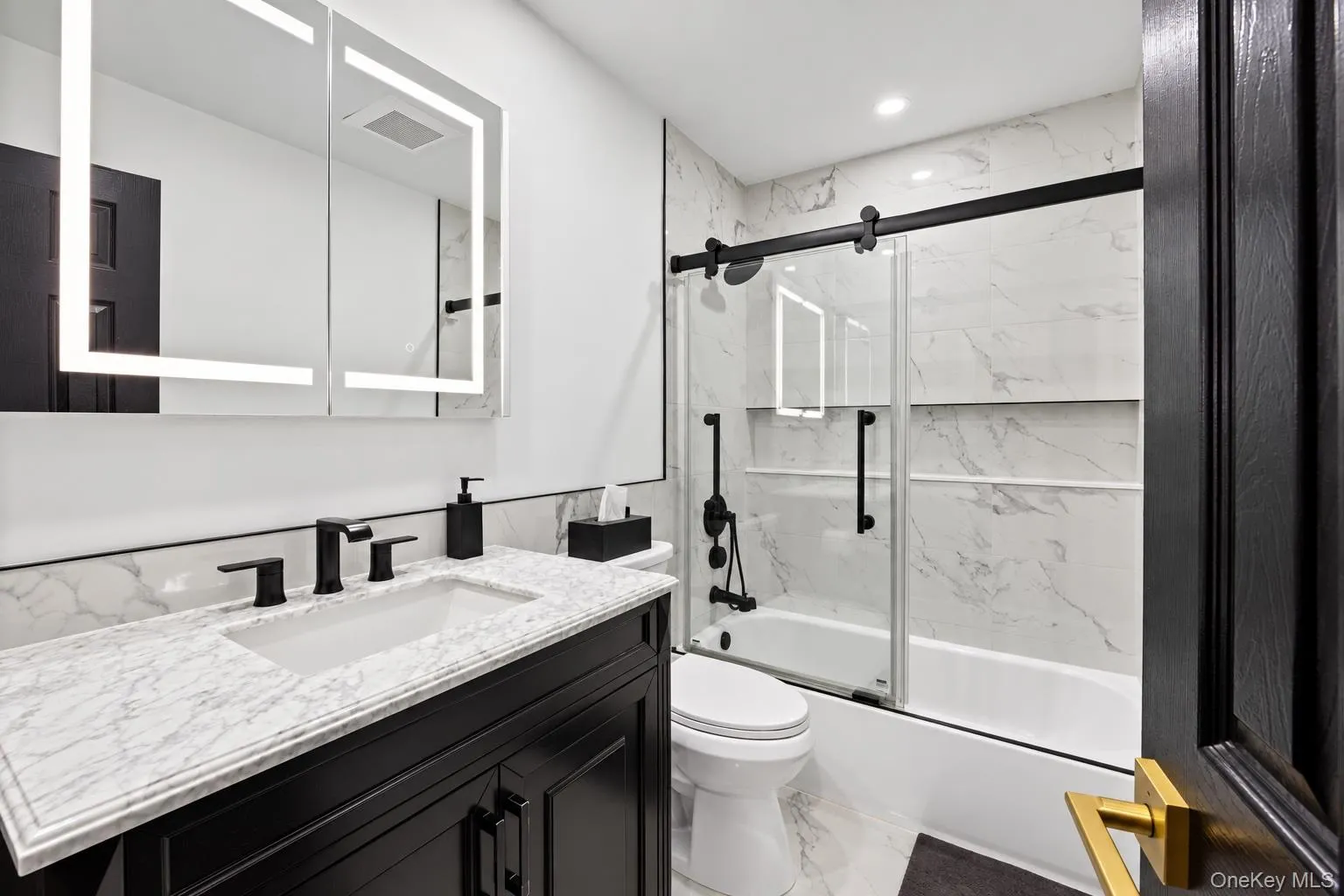 492 Connetquot Avenue, Islip, NY, 3 Bedrooms Bedrooms, 7 Rooms Rooms,1 BathroomBathrooms,Residential,For Rent,Connetquot,0,1055286 492 Connetquot Avenue, Islip, NY, 3 Bedrooms Bedrooms, 7 Rooms Rooms,1 BathroomBathrooms,Residential,For Rent,Connetquot,0,1055286