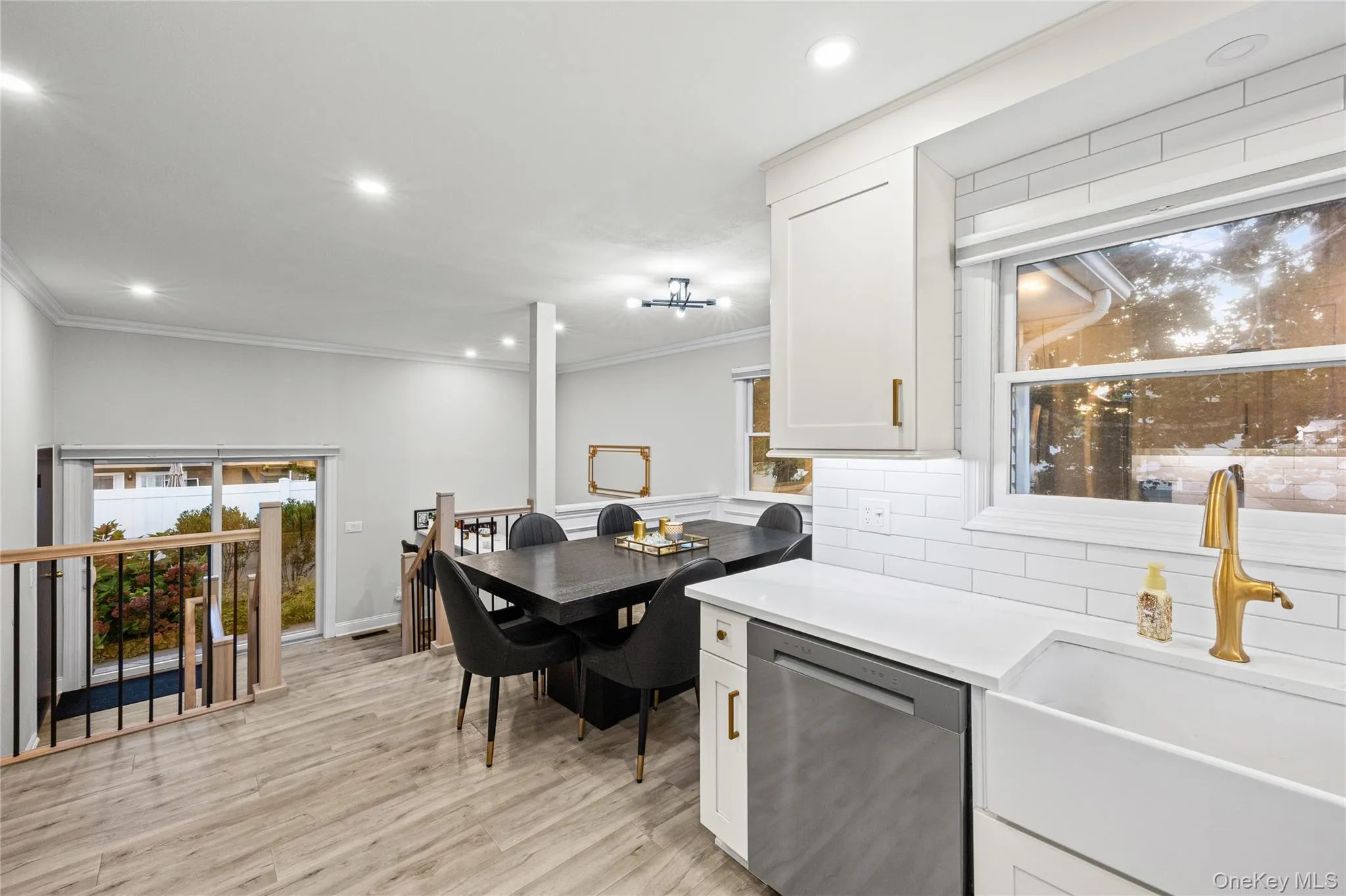 492 Connetquot Avenue, Islip, NY, 3 Bedrooms Bedrooms, 7 Rooms Rooms,1 BathroomBathrooms,Residential,For Rent,Connetquot,0,1055286 492 Connetquot Avenue, Islip, NY, 3 Bedrooms Bedrooms, 7 Rooms Rooms,1 BathroomBathrooms,Residential,For Rent,Connetquot,0,1055286