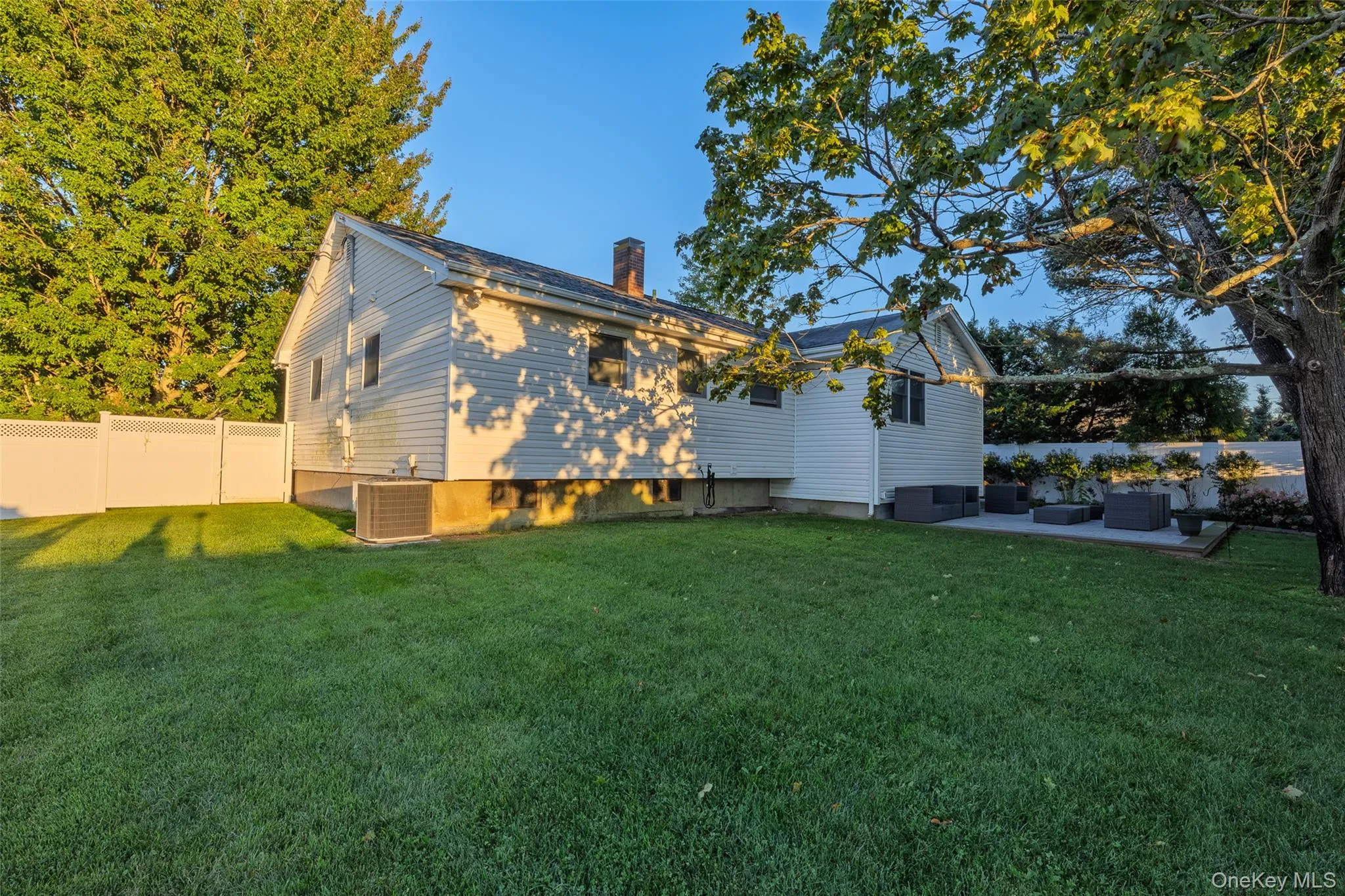492 Connetquot Avenue, Islip, NY, 3 Bedrooms Bedrooms, 7 Rooms Rooms,1 BathroomBathrooms,Residential,For Rent,Connetquot,0,1055286 492 Connetquot Avenue, Islip, NY, 3 Bedrooms Bedrooms, 7 Rooms Rooms,1 BathroomBathrooms,Residential,For Rent,Connetquot,0,1055286