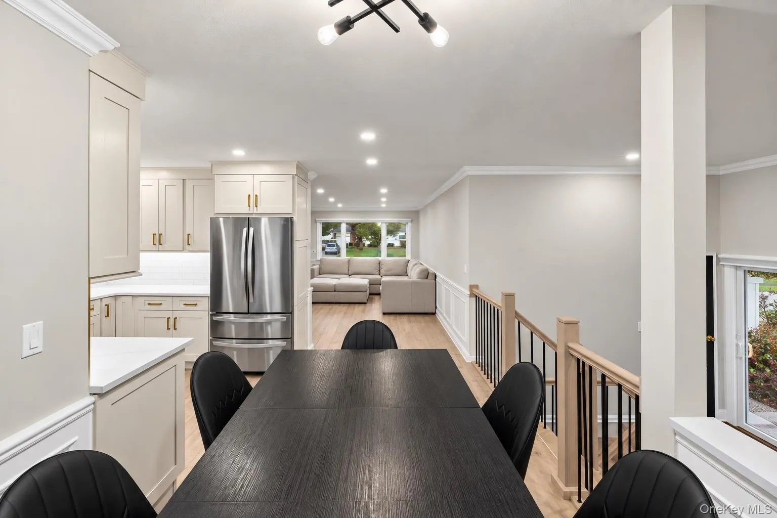 492 Connetquot Avenue, Islip, NY, 3 Bedrooms Bedrooms, 7 Rooms Rooms,1 BathroomBathrooms,Residential,For Rent,Connetquot,0,1055286 492 Connetquot Avenue, Islip, NY, 3 Bedrooms Bedrooms, 7 Rooms Rooms,1 BathroomBathrooms,Residential,For Rent,Connetquot,0,1055286