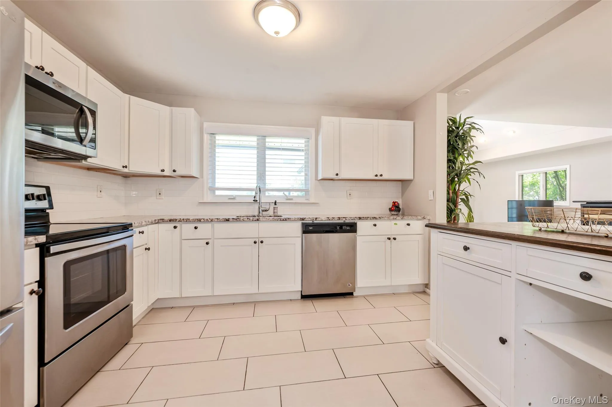 3251 Neptune Avenue, Hempstead, NY, 4 Bedrooms Bedrooms, 8 Rooms Rooms,2 BathroomsBathrooms,Residential,For Rent,Neptune,0,1055287 3251 Neptune Avenue, Hempstead, NY, 4 Bedrooms Bedrooms, 8 Rooms Rooms,2 BathroomsBathrooms,Residential,For Rent,Neptune,0,1055287