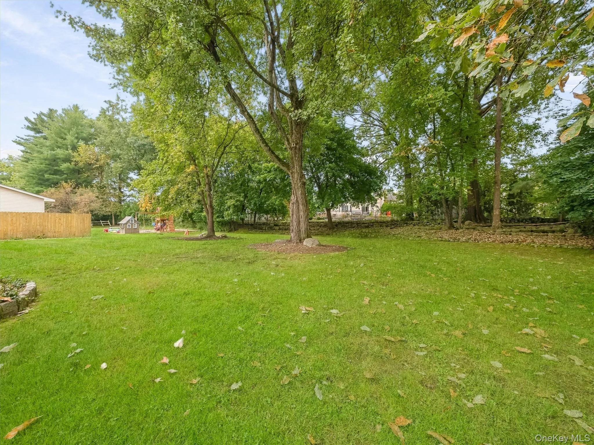 131 Sleepy Hollow Lane, Clarkstown, NY, 4 Bedrooms Bedrooms, 11 Rooms Rooms,1 BathroomBathrooms,Residential,For Rent,Sleepy Hollow,0,1055288 131 Sleepy Hollow Lane, Clarkstown, NY, 4 Bedrooms Bedrooms, 11 Rooms Rooms,1 BathroomBathrooms,Residential,For Rent,Sleepy Hollow,0,1055288