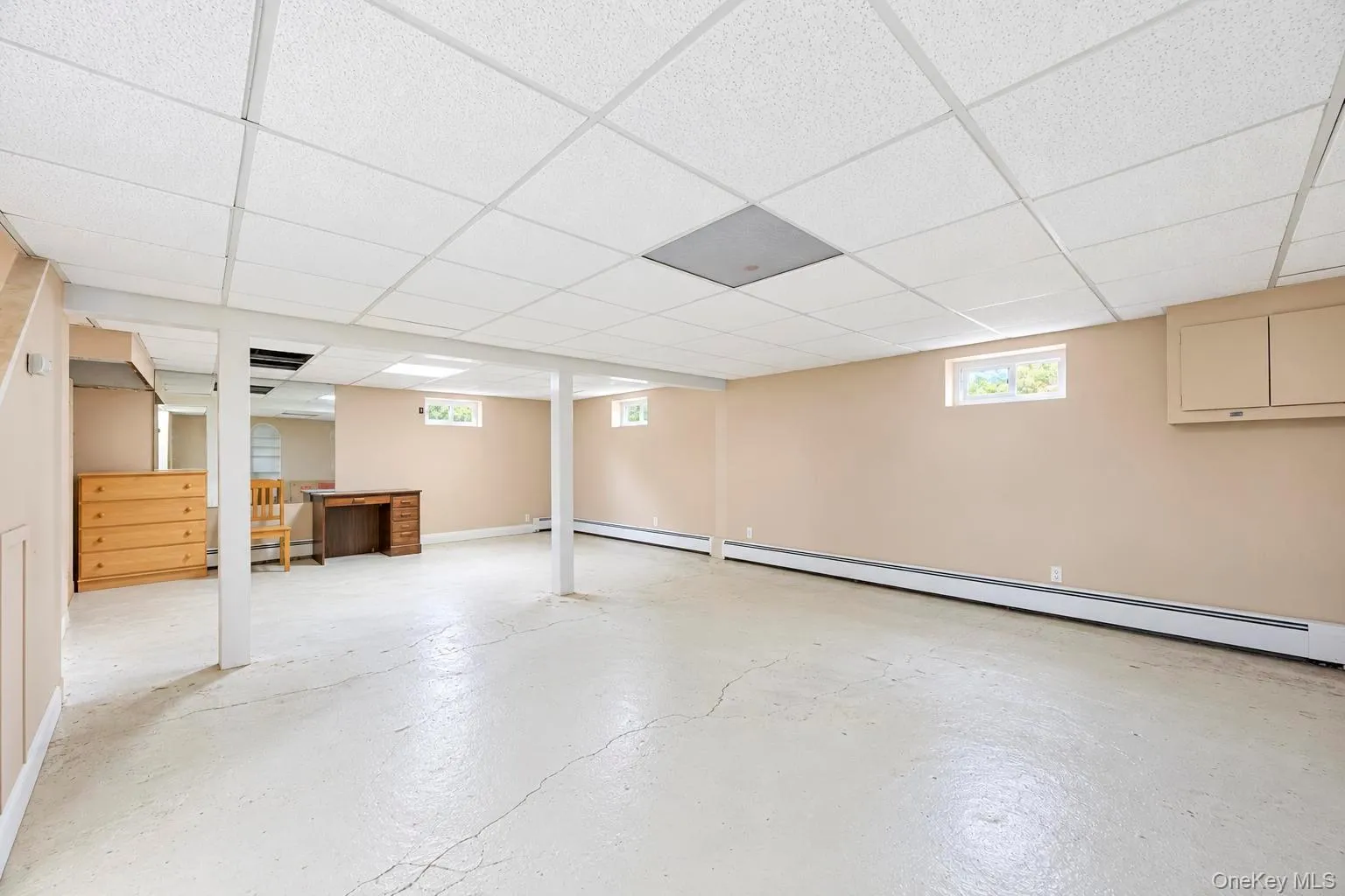226 Walnut Street, Oyster Bay, NY, 5 Bedrooms Bedrooms, 10 Rooms Rooms,2 BathroomsBathrooms,Residential,For Rent,Walnut,0,1055290 226 Walnut Street, Oyster Bay, NY, 5 Bedrooms Bedrooms, 10 Rooms Rooms,2 BathroomsBathrooms,Residential,For Rent,Walnut,0,1055290