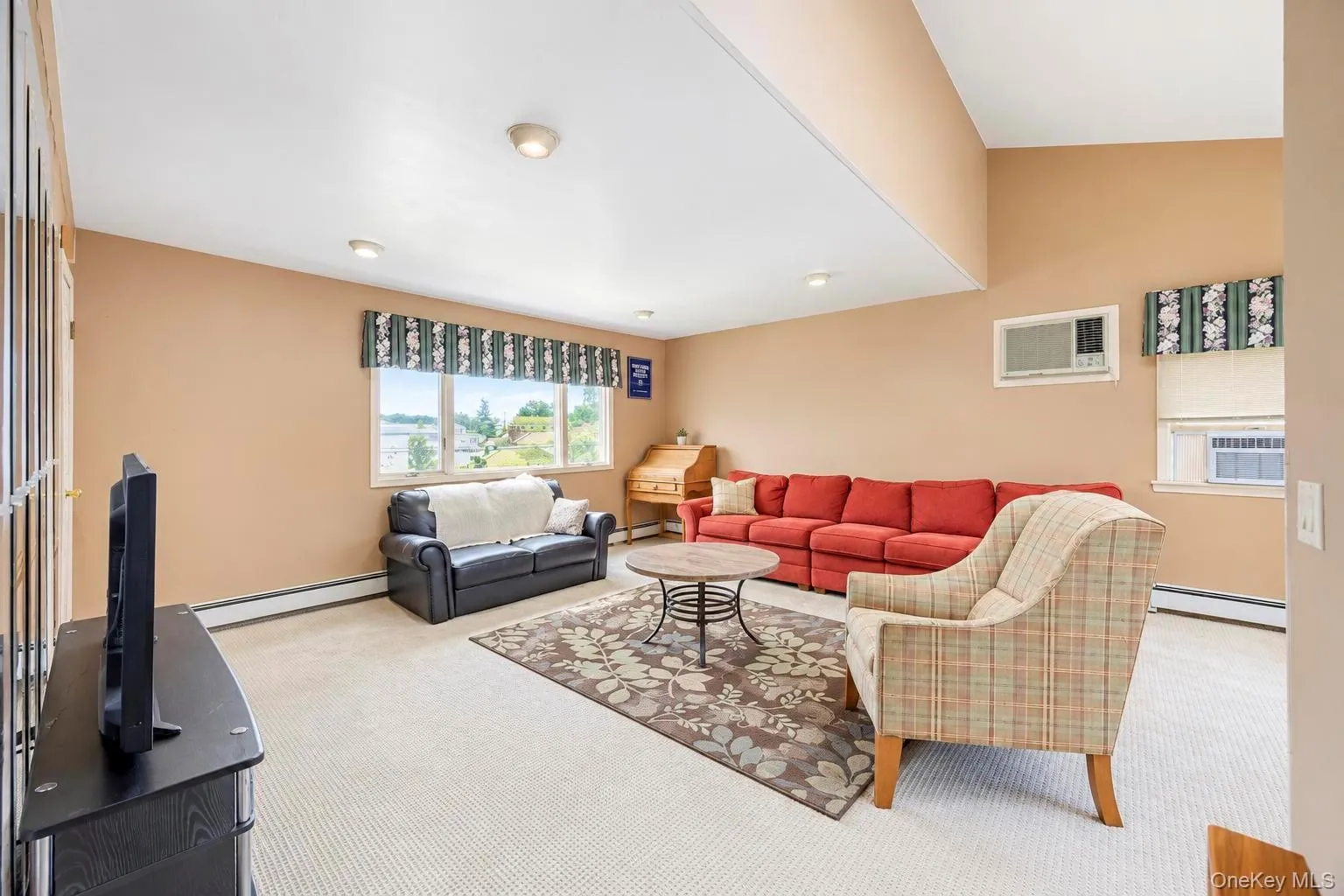 226 Walnut Street, Oyster Bay, NY, 5 Bedrooms Bedrooms, 10 Rooms Rooms,2 BathroomsBathrooms,Residential,For Rent,Walnut,0,1055290 226 Walnut Street, Oyster Bay, NY, 5 Bedrooms Bedrooms, 10 Rooms Rooms,2 BathroomsBathrooms,Residential,For Rent,Walnut,0,1055290