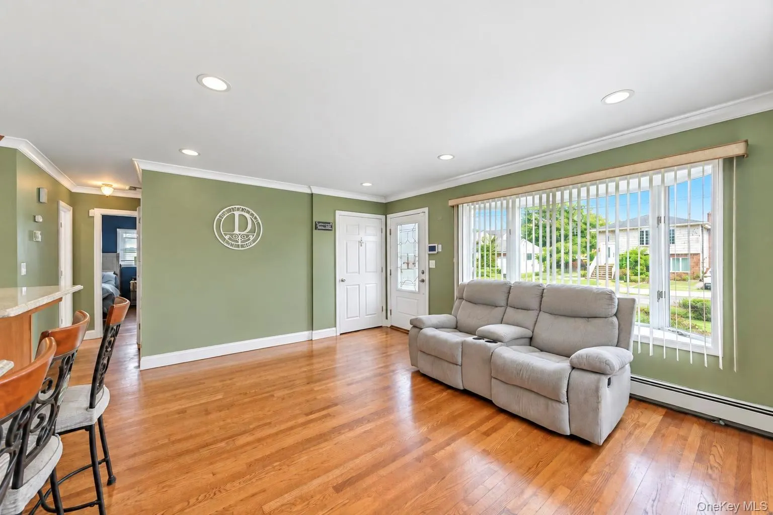 226 Walnut Street, Oyster Bay, NY, 5 Bedrooms Bedrooms, 10 Rooms Rooms,2 BathroomsBathrooms,Residential,For Rent,Walnut,0,1055290 226 Walnut Street, Oyster Bay, NY, 5 Bedrooms Bedrooms, 10 Rooms Rooms,2 BathroomsBathrooms,Residential,For Rent,Walnut,0,1055290