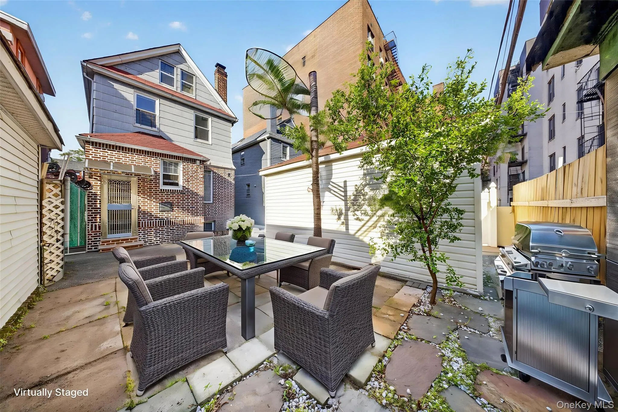 4084 Denman Street, New York, NY, 4 Bedrooms Bedrooms, 8 Rooms Rooms,2 BathroomsBathrooms,Residential,For Rent,Denman,0,1055293 4084 Denman Street, New York, NY, 4 Bedrooms Bedrooms, 8 Rooms Rooms,2 BathroomsBathrooms,Residential,For Rent,Denman,0,1055293