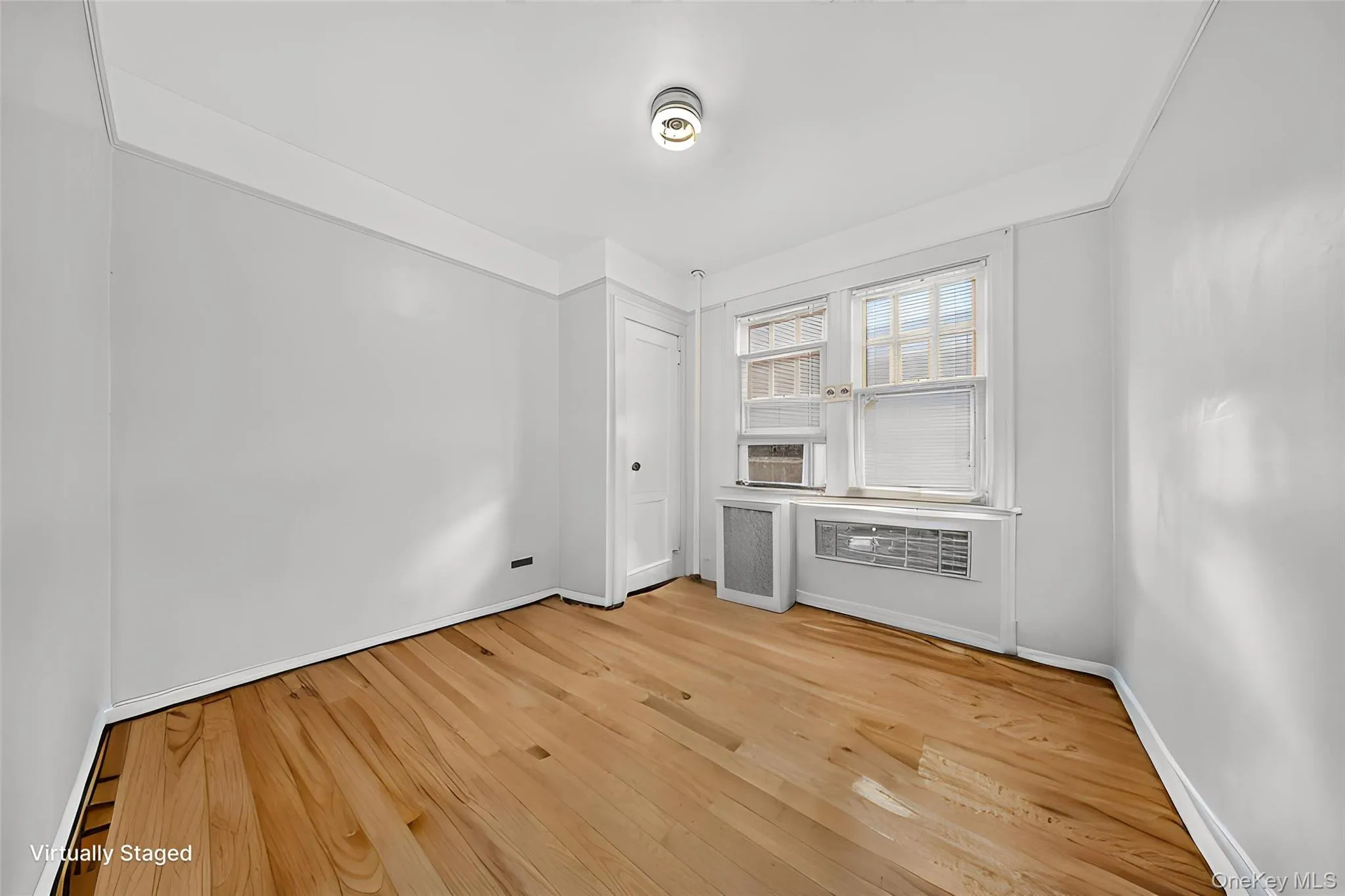 4084 Denman Street, New York, NY, 4 Bedrooms Bedrooms, 8 Rooms Rooms,2 BathroomsBathrooms,Residential,For Rent,Denman,0,1055293 4084 Denman Street, New York, NY, 4 Bedrooms Bedrooms, 8 Rooms Rooms,2 BathroomsBathrooms,Residential,For Rent,Denman,0,1055293