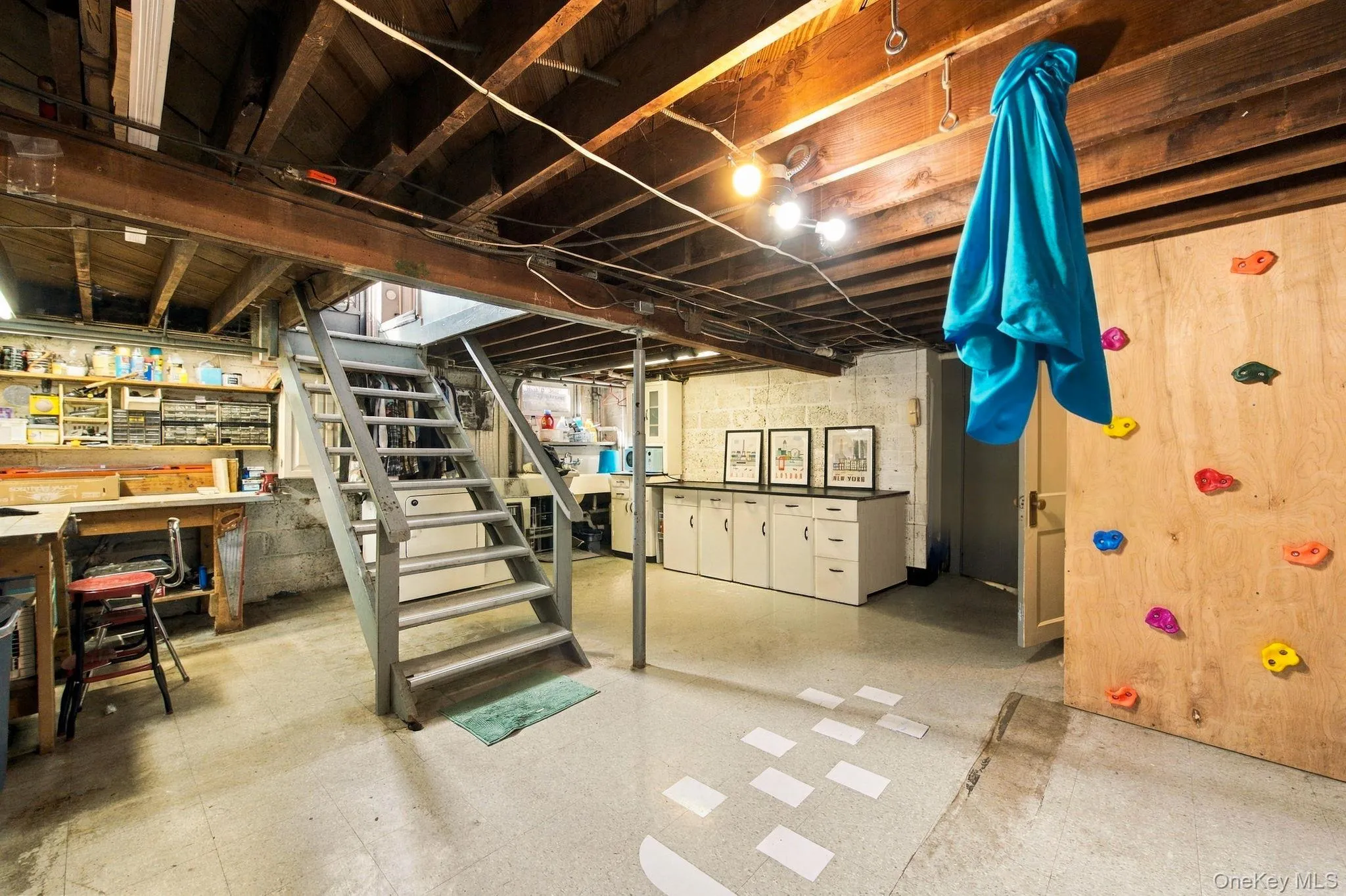 209 Gidney Avenue, Newburgh (city), NY, 4 Bedrooms Bedrooms, 8 Rooms Rooms,1 BathroomBathrooms,Residential,For Rent,Gidney,0,1055294 209 Gidney Avenue, Newburgh (city), NY, 4 Bedrooms Bedrooms, 8 Rooms Rooms,1 BathroomBathrooms,Residential,For Rent,Gidney,0,1055294