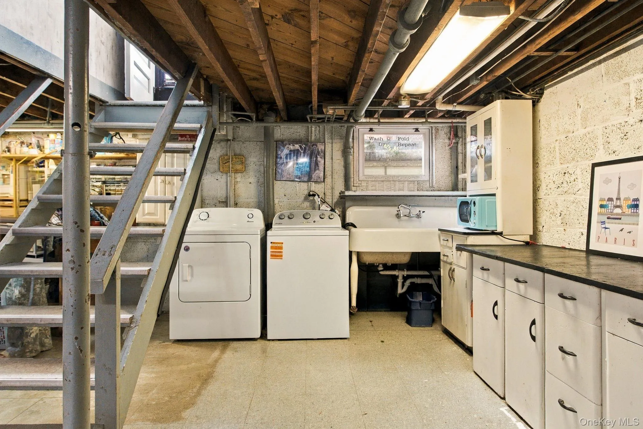 209 Gidney Avenue, Newburgh (city), NY, 4 Bedrooms Bedrooms, 8 Rooms Rooms,1 BathroomBathrooms,Residential,For Rent,Gidney,0,1055294 209 Gidney Avenue, Newburgh (city), NY, 4 Bedrooms Bedrooms, 8 Rooms Rooms,1 BathroomBathrooms,Residential,For Rent,Gidney,0,1055294