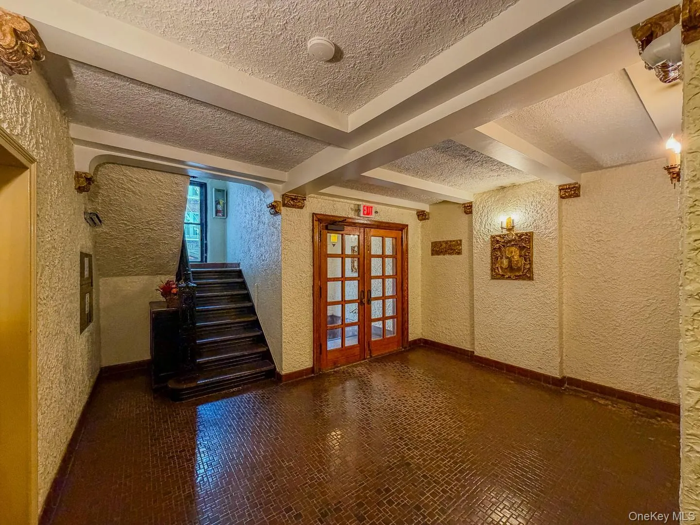 1428 Midland Avenue, Yonkers, NY, 2 Bedrooms Bedrooms, 5 Rooms Rooms,1 BathroomBathrooms,Residential,For Rent,Midland,0,1055300 1428 Midland Avenue, Yonkers, NY, 2 Bedrooms Bedrooms, 5 Rooms Rooms,1 BathroomBathrooms,Residential,For Rent,Midland,0,1055300