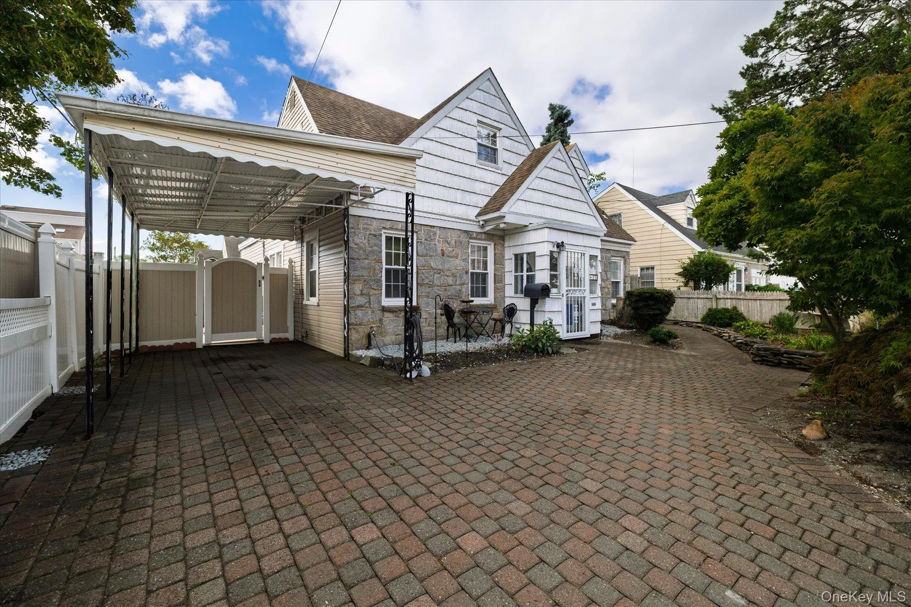 11 2nd Street, Hempstead, NY, 4 Bedrooms Bedrooms, 8 Rooms Rooms,2 BathroomsBathrooms,Residential,For Rent,2nd,0,1055302 11 2nd Street, Hempstead, NY, 4 Bedrooms Bedrooms, 8 Rooms Rooms,2 BathroomsBathrooms,Residential,For Rent,2nd,0,1055302