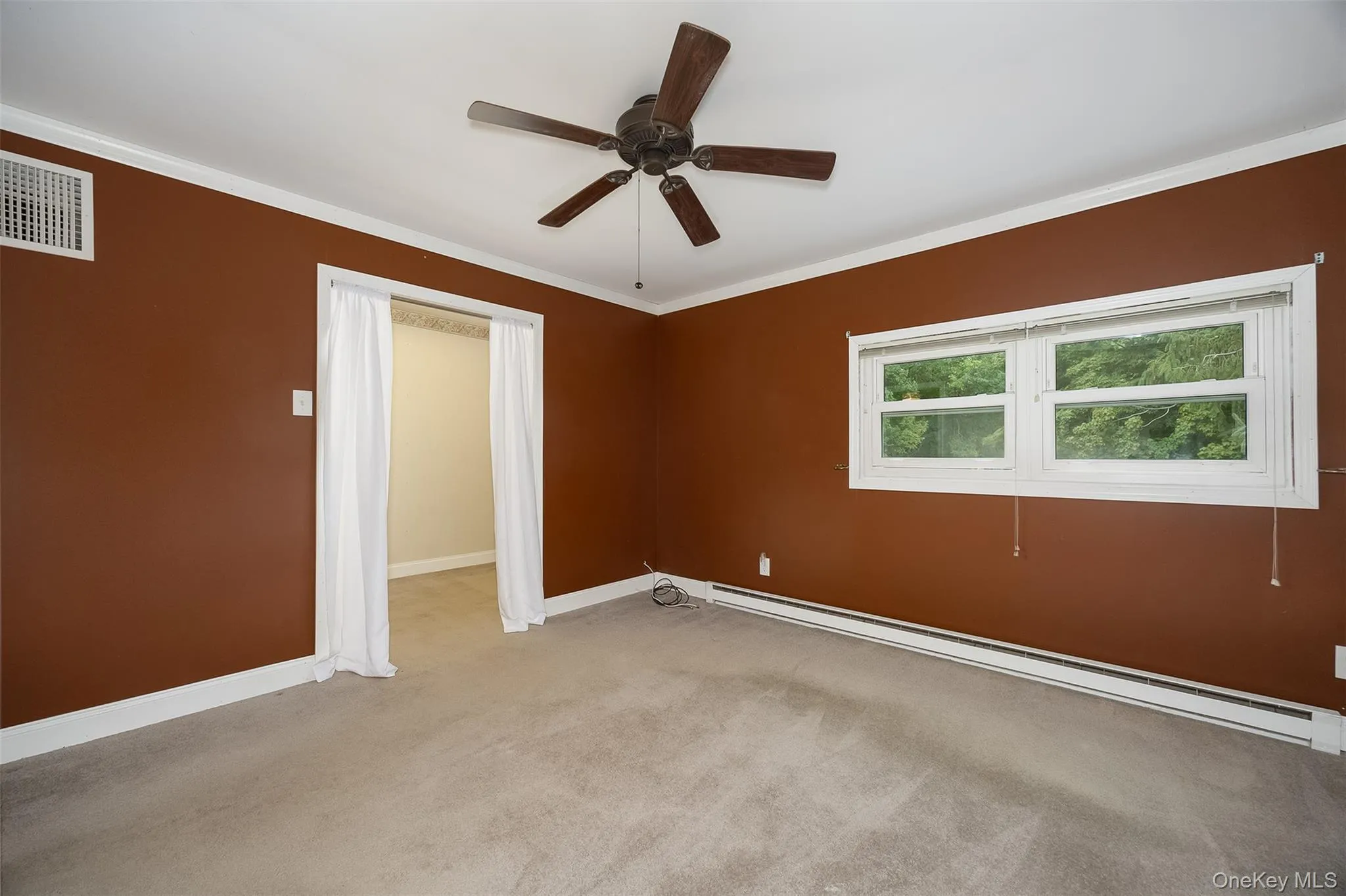 8 Boxwood Court, Hyde Park, NY, 3 Bedrooms Bedrooms, 6 Rooms Rooms,1 BathroomBathrooms,Residential,For Rent,Boxwood,0,1055305 8 Boxwood Court, Hyde Park, NY, 3 Bedrooms Bedrooms, 6 Rooms Rooms,1 BathroomBathrooms,Residential,For Rent,Boxwood,0,1055305