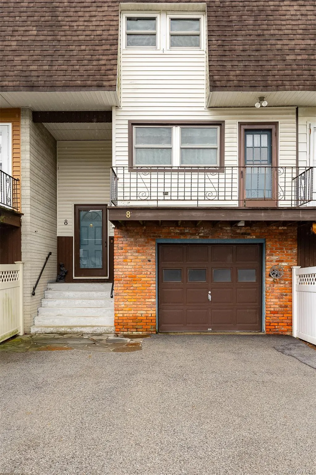 8 Boxwood Court, Hyde Park, NY, 3 Bedrooms Bedrooms, 6 Rooms Rooms,1 BathroomBathrooms,Residential,For Rent,Boxwood,0,1055305 8 Boxwood Court, Hyde Park, NY, 3 Bedrooms Bedrooms, 6 Rooms Rooms,1 BathroomBathrooms,Residential,For Rent,Boxwood,0,1055305