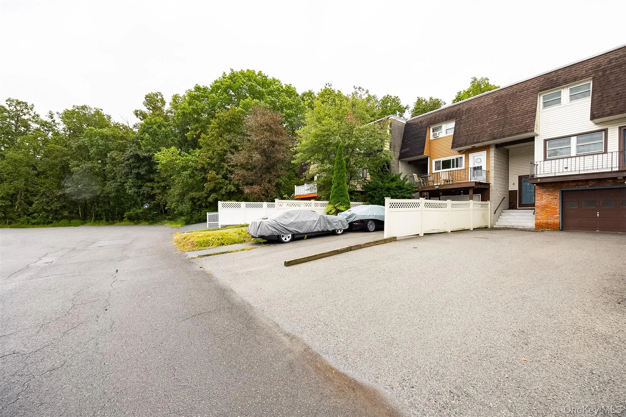 8 Boxwood Court, Hyde Park, NY, 3 Bedrooms Bedrooms, 6 Rooms Rooms,1 BathroomBathrooms,Residential,For Rent,Boxwood,0,1055305 8 Boxwood Court, Hyde Park, NY, 3 Bedrooms Bedrooms, 6 Rooms Rooms,1 BathroomBathrooms,Residential,For Rent,Boxwood,0,1055305