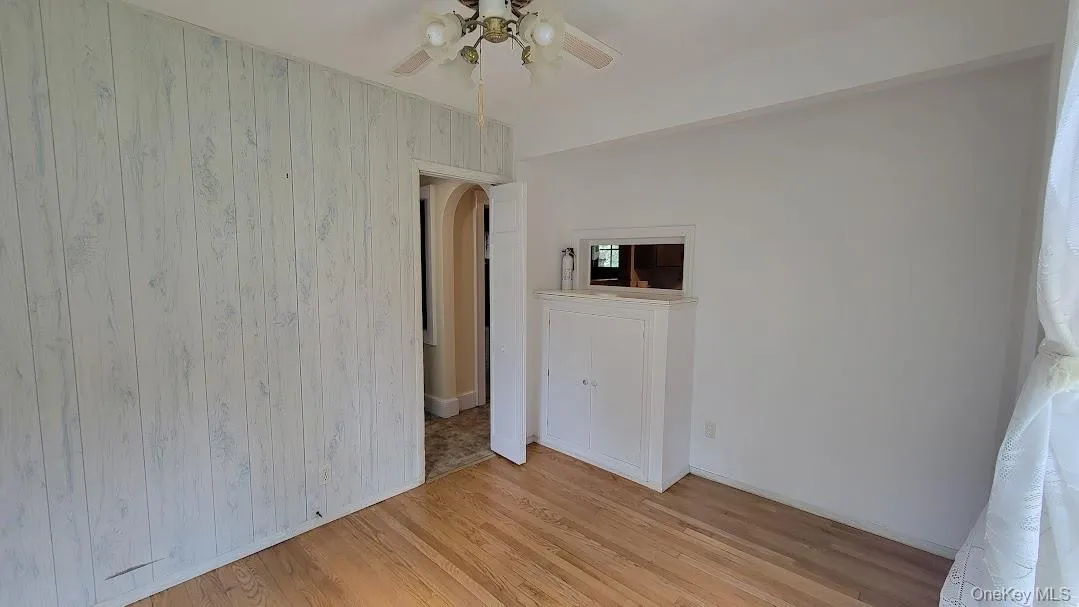 168 Lewis Road, Huntington, NY, 1 Bedroom Bedrooms, 5 Rooms Rooms,1 BathroomBathrooms,Residential Lease,For Rent,Lewis,0,1055307 168 Lewis Road, Huntington, NY, 1 Bedroom Bedrooms, 5 Rooms Rooms,1 BathroomBathrooms,Residential Lease,For Rent,Lewis,0,1055307