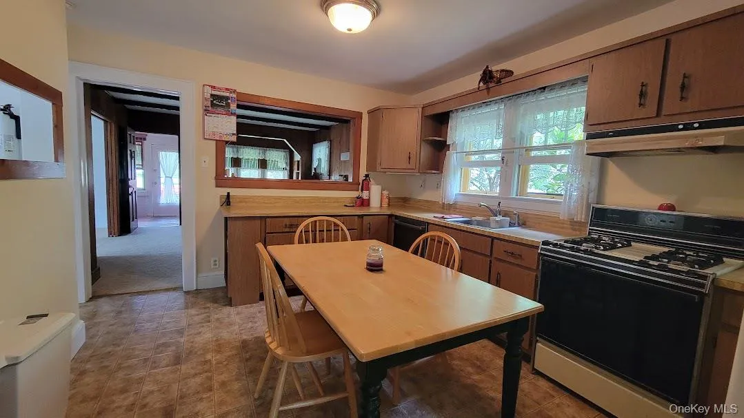 168 Lewis Road, Huntington, NY, 1 Bedroom Bedrooms, 5 Rooms Rooms,1 BathroomBathrooms,Residential Lease,For Rent,Lewis,0,1055307 168 Lewis Road, Huntington, NY, 1 Bedroom Bedrooms, 5 Rooms Rooms,1 BathroomBathrooms,Residential Lease,For Rent,Lewis,0,1055307
