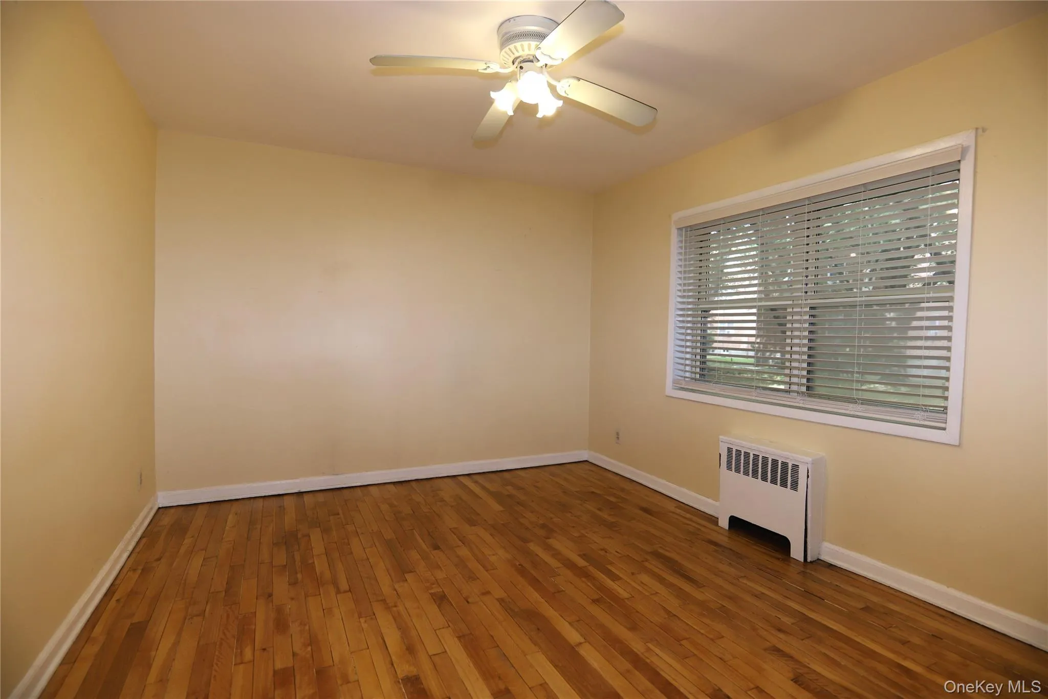 330 Broadway, Greenburgh, NY, 1 Bedroom Bedrooms, 3 Room Rooms,1 BathroomBathrooms,Residential Lease,For Rent,Broadway,0,1055312 330 Broadway, Greenburgh, NY, 1 Bedroom Bedrooms, 3 Room Rooms,1 BathroomBathrooms,Residential Lease,For Rent,Broadway,0,1055312