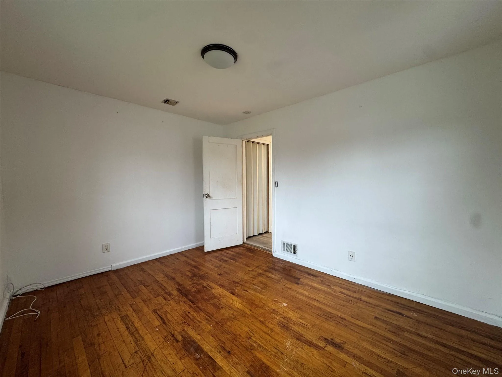 12 Chapel Place, Babylon, NY, 1 Bedroom Bedrooms, 2 Room Rooms,1 BathroomBathrooms,Residential Lease,For Rent,Chapel,0,1055315 12 Chapel Place, Babylon, NY, 1 Bedroom Bedrooms, 2 Room Rooms,1 BathroomBathrooms,Residential Lease,For Rent,Chapel,0,1055315