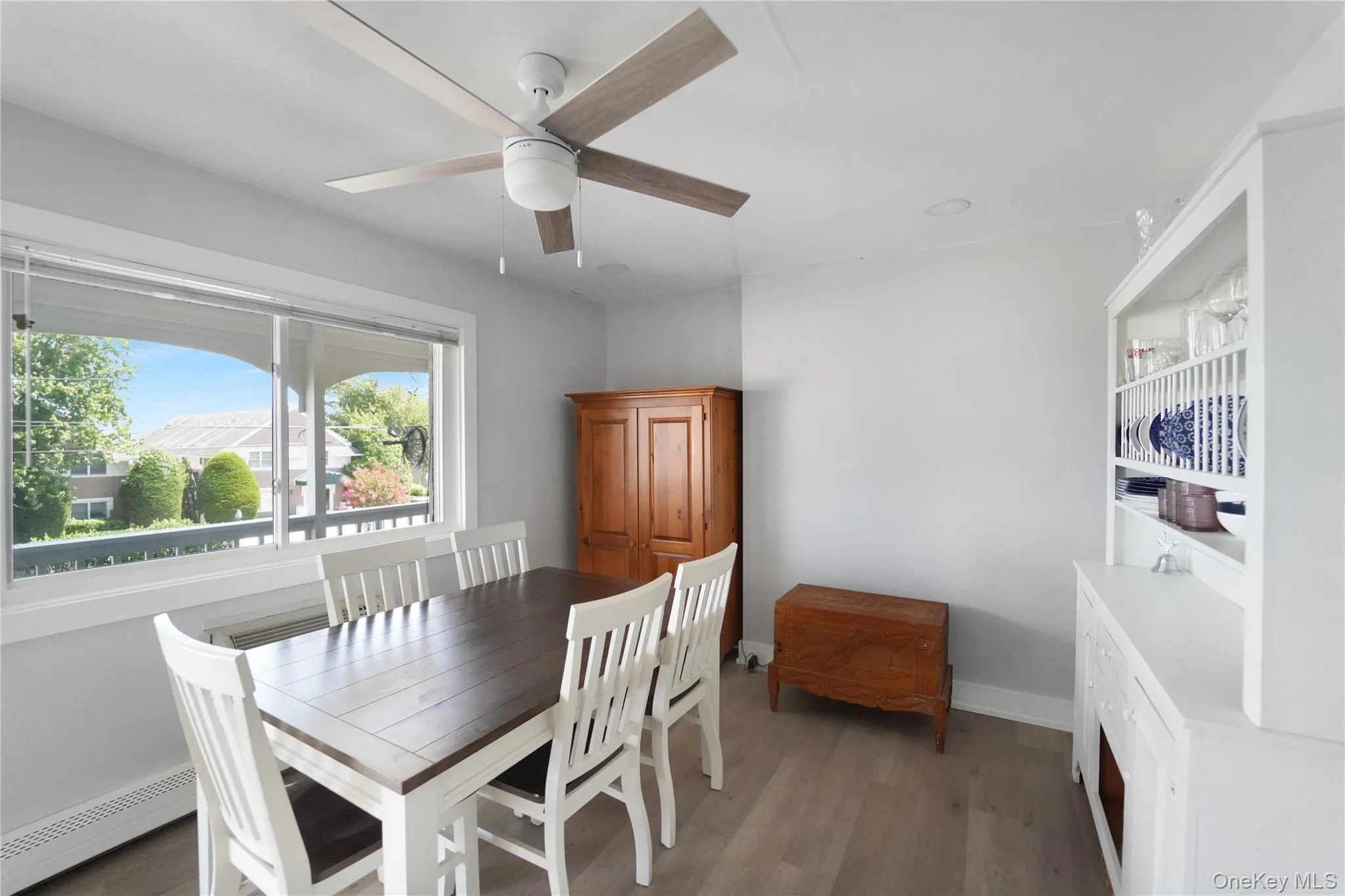 62 Canoe Place Road, Southampton, NY, 1 Bedroom Bedrooms, 5 Rooms Rooms,2 BathroomsBathrooms,Residential,For Rent,Canoe Place,0,1055317 62 Canoe Place Road, Southampton, NY, 1 Bedroom Bedrooms, 5 Rooms Rooms,2 BathroomsBathrooms,Residential,For Rent,Canoe Place,0,1055317