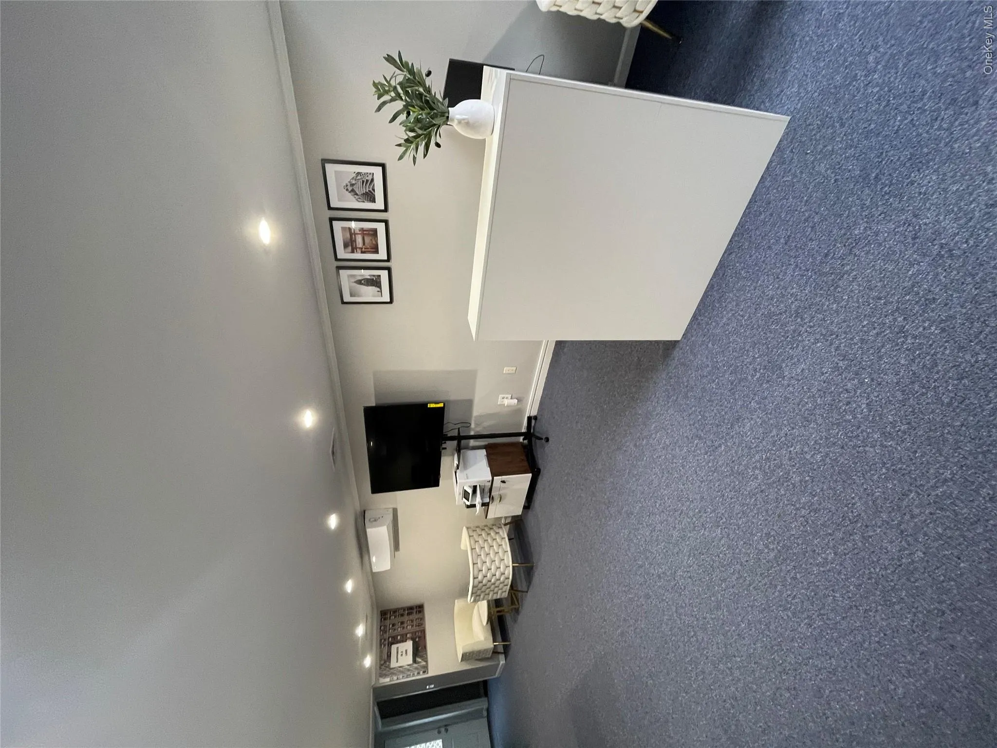 2516 Francis Lewis Boulevard, New York, NY, ,Commercial Lease,For Rent,Francis Lewis,0,1055320 2516 Francis Lewis Boulevard, New York, NY, ,Commercial Lease,For Rent,Francis Lewis,0,1055320