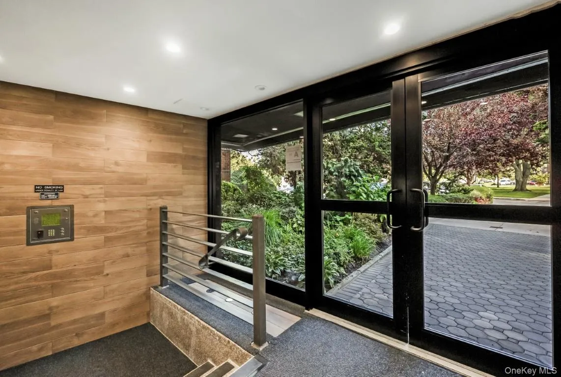 18-40 211th Street, New York, NY, 2 Bedrooms Bedrooms, 5 Rooms Rooms,1 BathroomBathrooms,Residential,For Rent,211th,0,1055321 18-40 211th Street, New York, NY, 2 Bedrooms Bedrooms, 5 Rooms Rooms,1 BathroomBathrooms,Residential,For Rent,211th,0,1055321