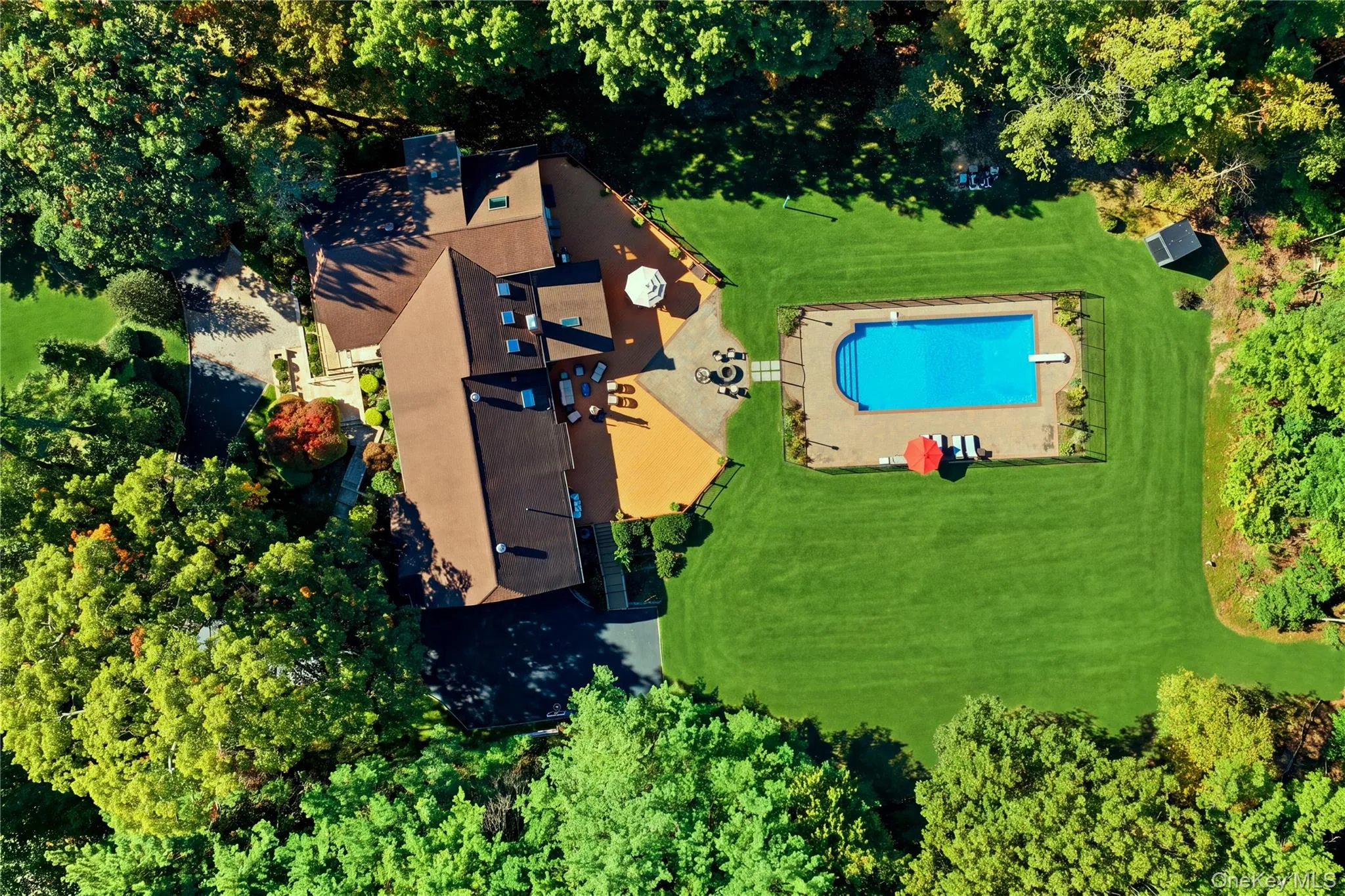 14 Sherwood Gate, Oyster Bay, NY, 5 Bedrooms Bedrooms, 11 Rooms Rooms,4 BathroomsBathrooms,Residential,For Rent,Sherwood Gate,0,1055322 14 Sherwood Gate, Oyster Bay, NY, 5 Bedrooms Bedrooms, 11 Rooms Rooms,4 BathroomsBathrooms,Residential,For Rent,Sherwood Gate,0,1055322