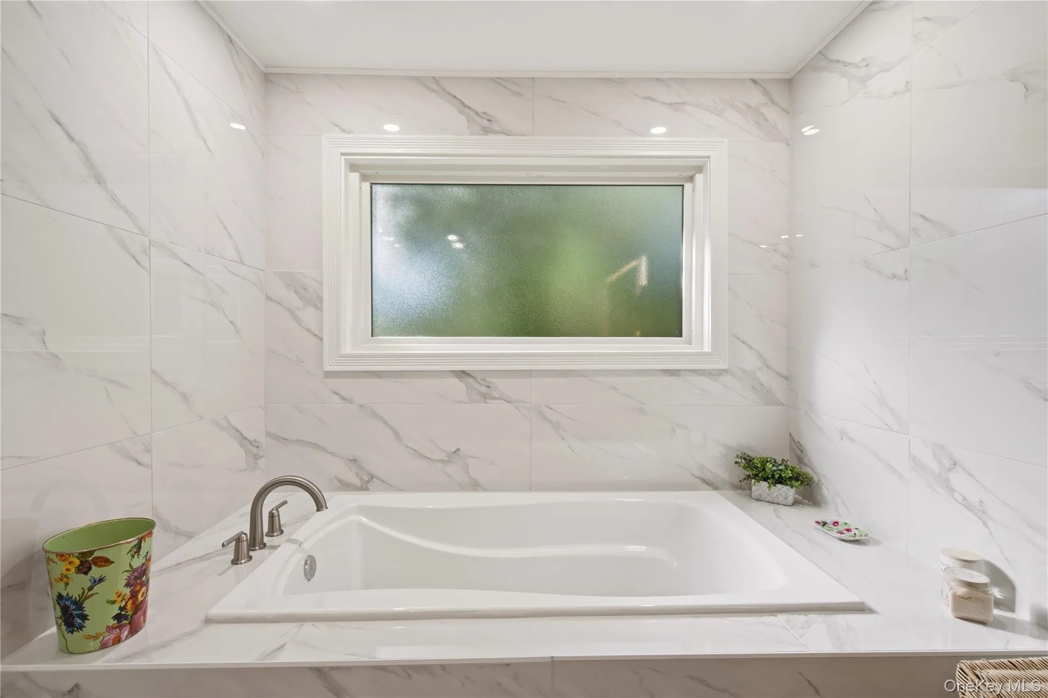 14 Sherwood Gate, Oyster Bay, NY, 5 Bedrooms Bedrooms, 11 Rooms Rooms,4 BathroomsBathrooms,Residential,For Rent,Sherwood Gate,0,1055322 14 Sherwood Gate, Oyster Bay, NY, 5 Bedrooms Bedrooms, 11 Rooms Rooms,4 BathroomsBathrooms,Residential,For Rent,Sherwood Gate,0,1055322